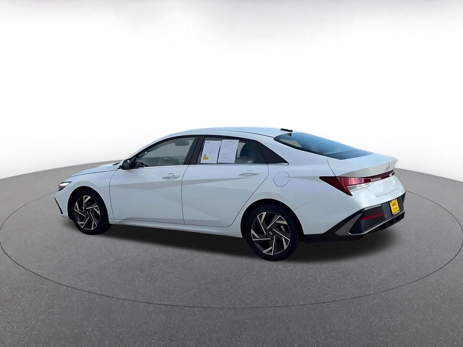 Thumbnail: 2025 Hyundai Elantra - 11
