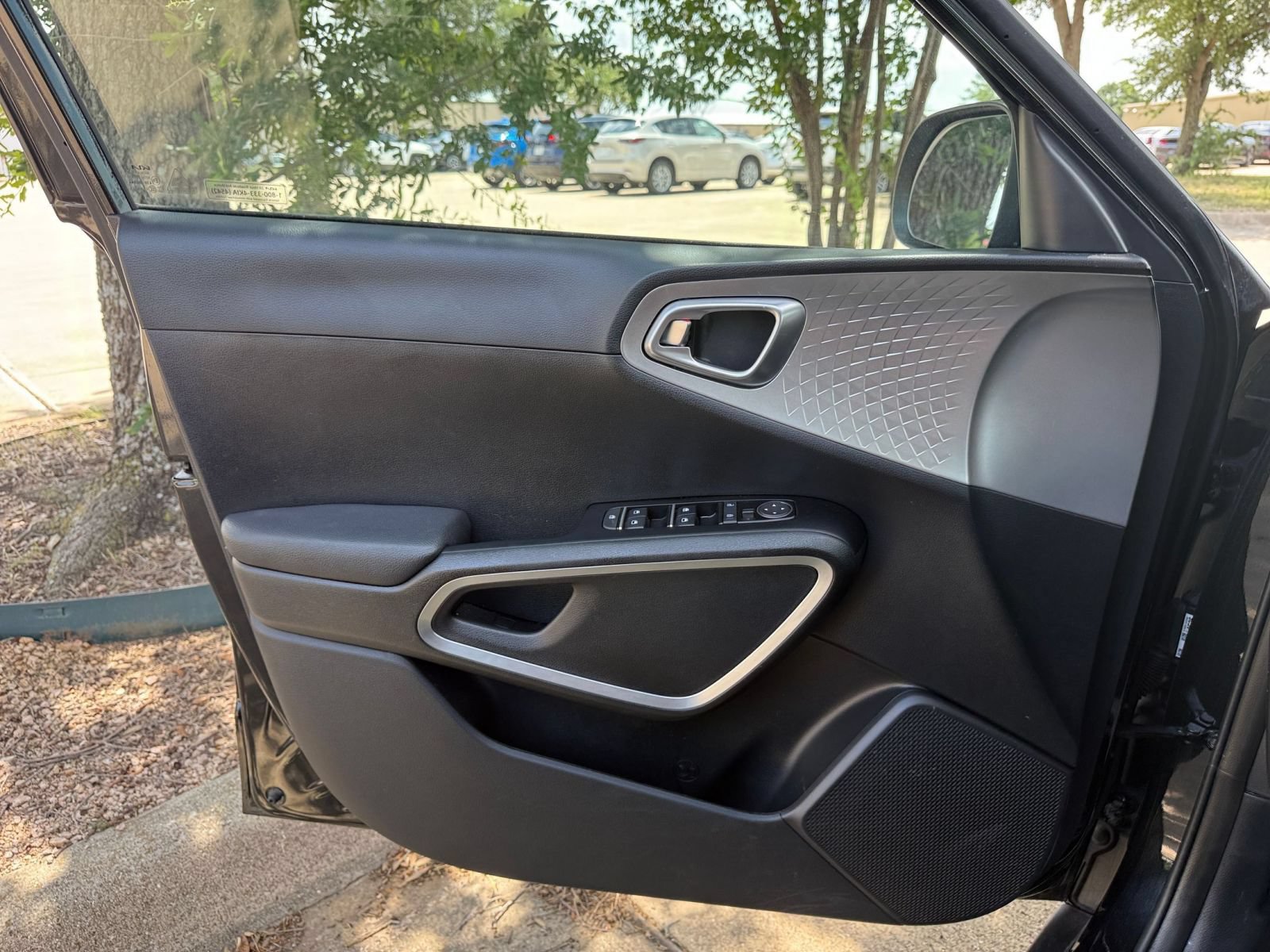 Thumbnail: 2025 Kia Soul - 18