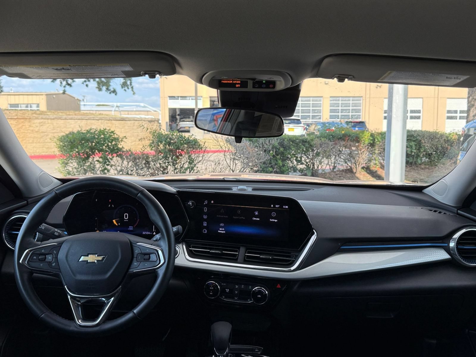 Thumbnail: 2025 Chevrolet Trax - 33