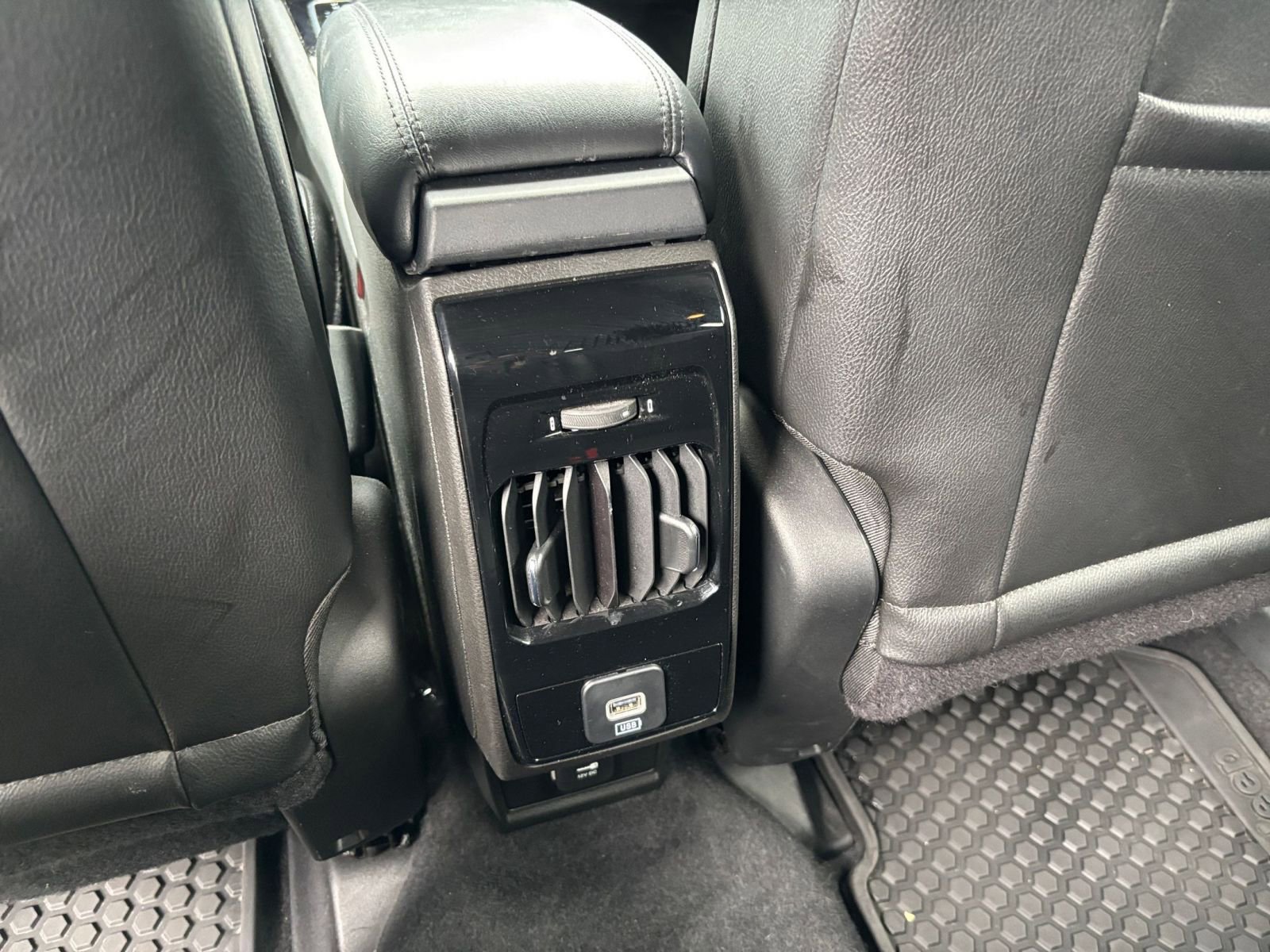 Thumbnail: 2025 Jeep Compass - 25