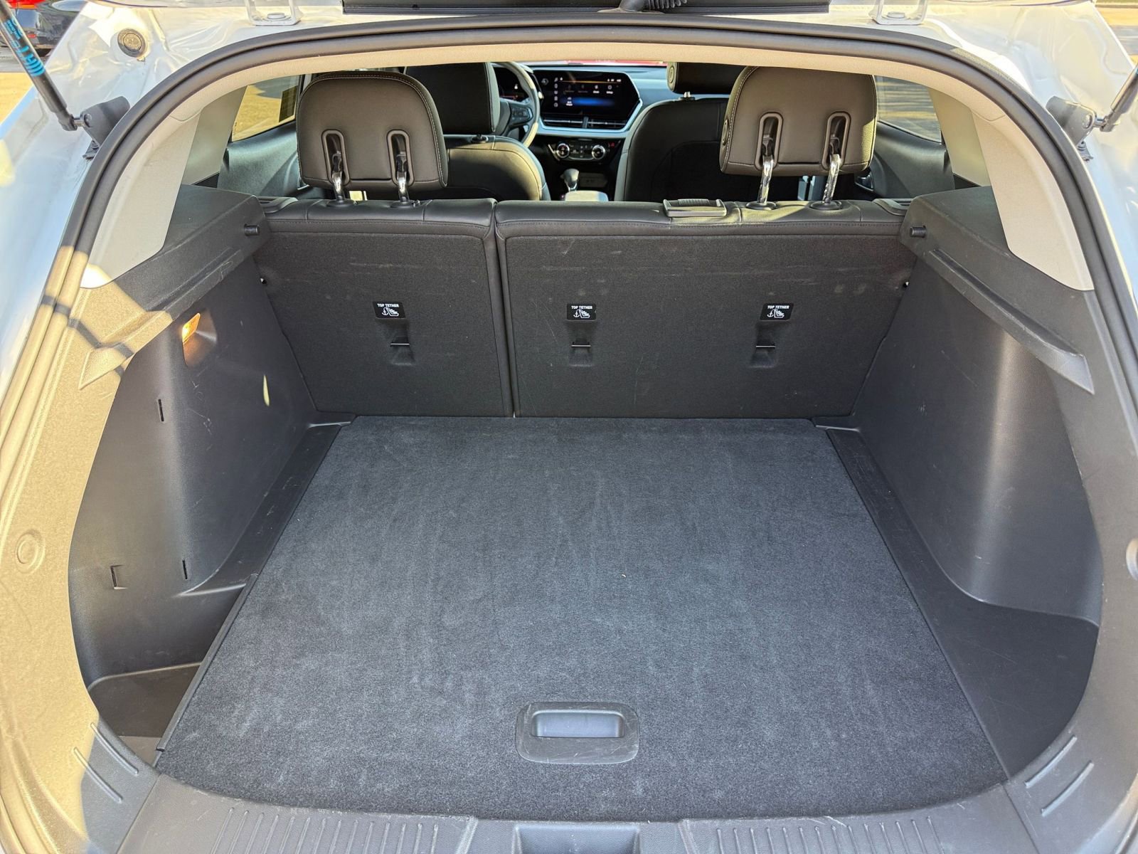 Thumbnail: 2025 Chevrolet Trax - 31