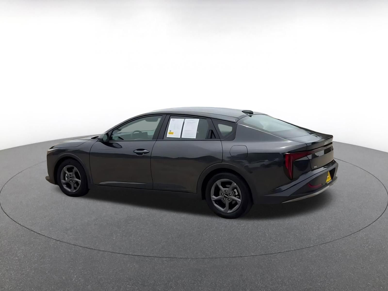 Thumbnail: 2025 Kia K4 - 10