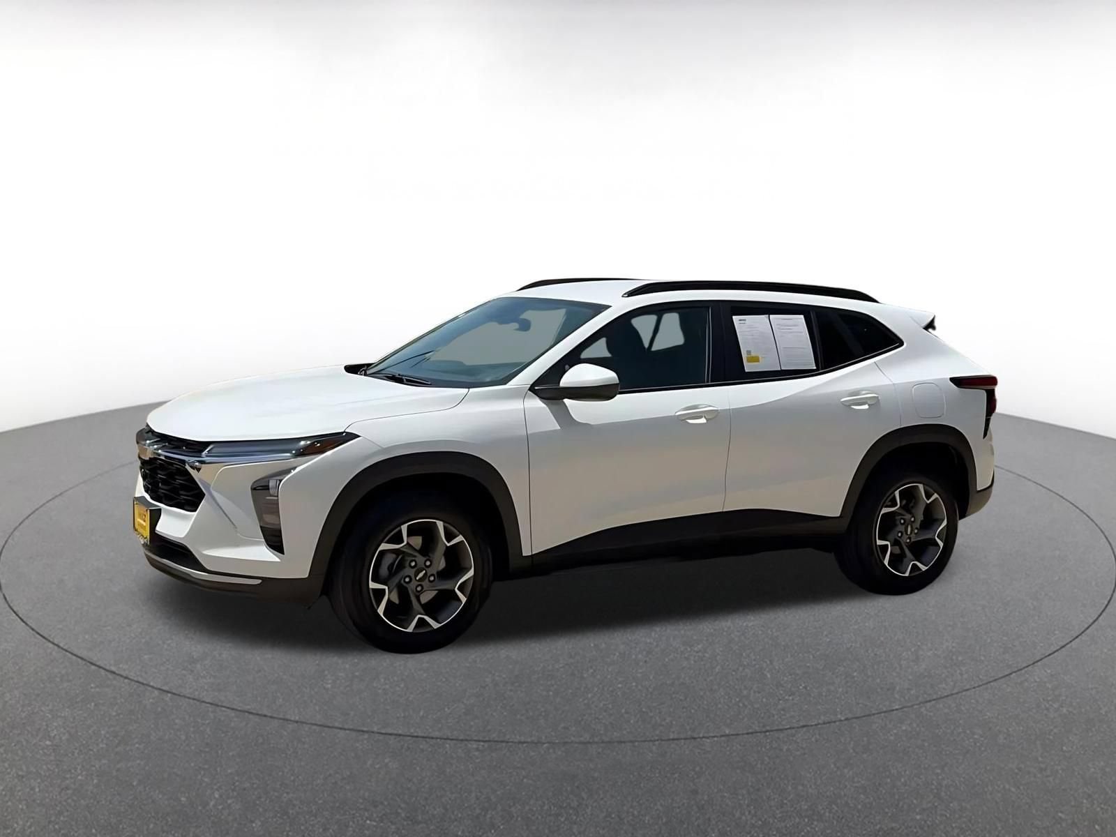 Thumbnail: 2025 Chevrolet Trax - 6