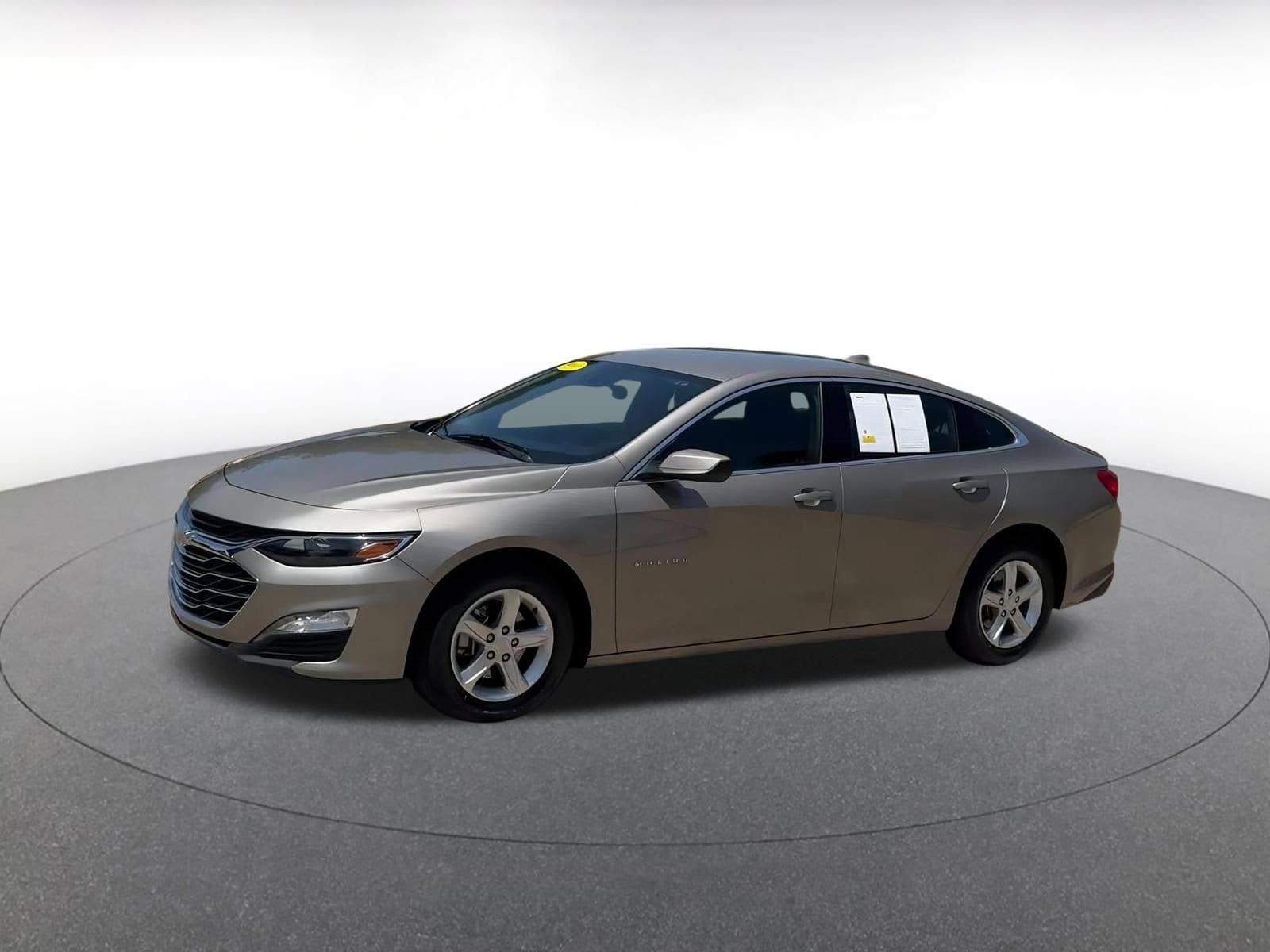 Thumbnail: 2024 Chevrolet Malibu - 8