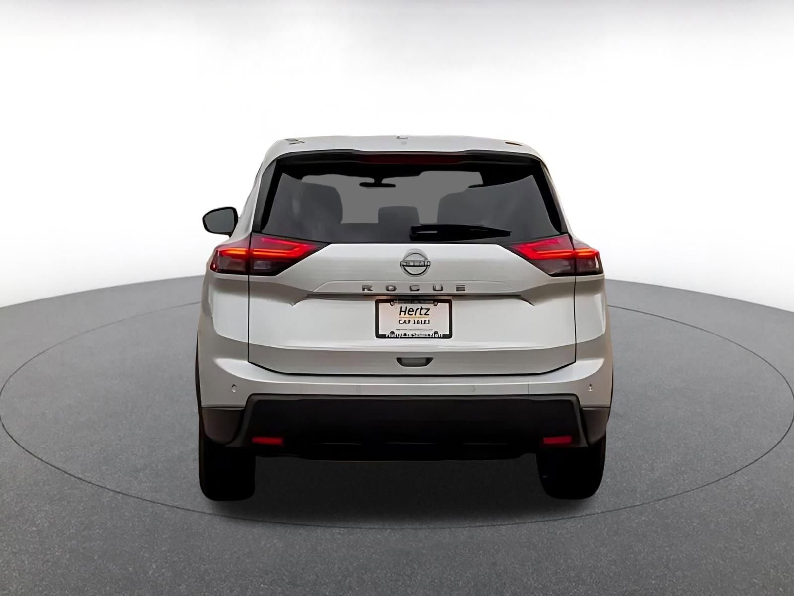 Thumbnail: 2025 Nissan Rogue - 12