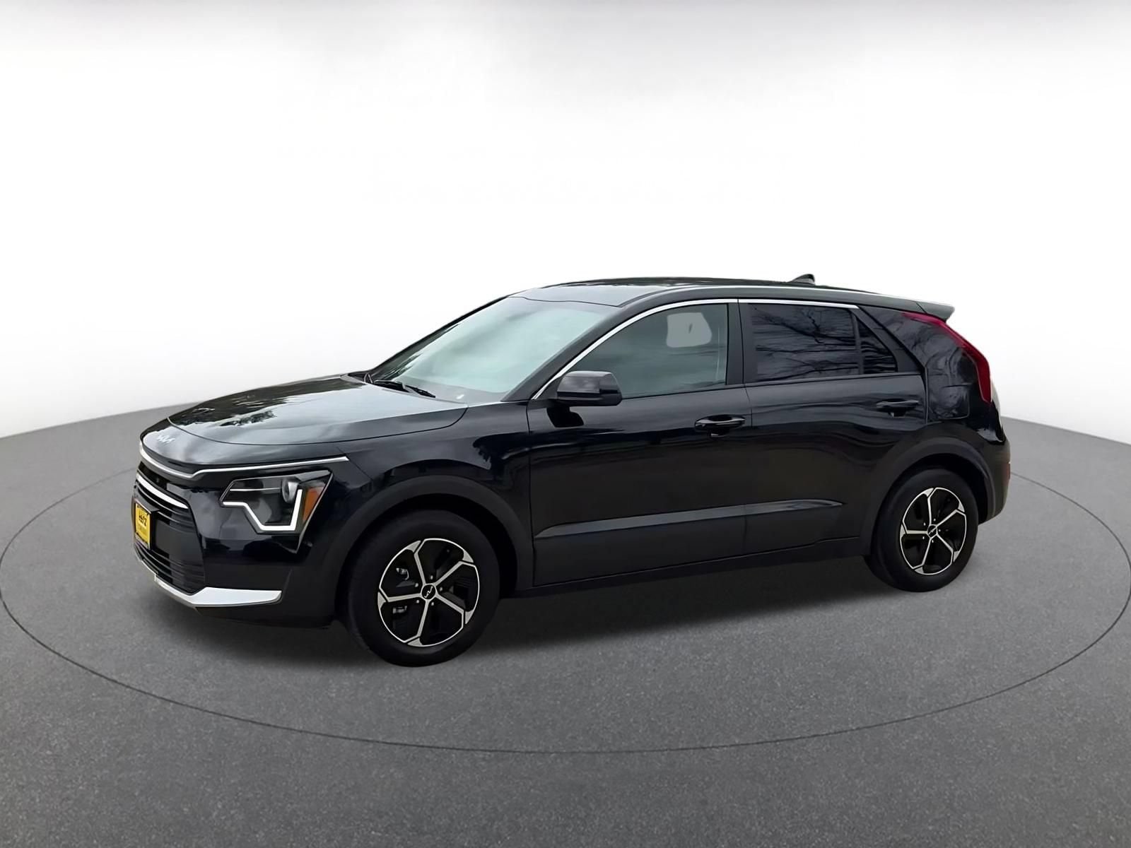 Thumbnail: 2026 Kia Niro - 7