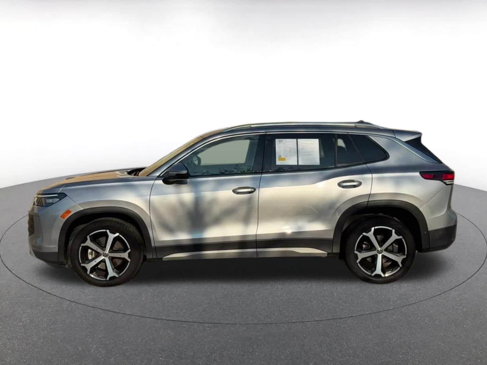 Thumbnail: 2026 Volkswagen Tiguan - 8