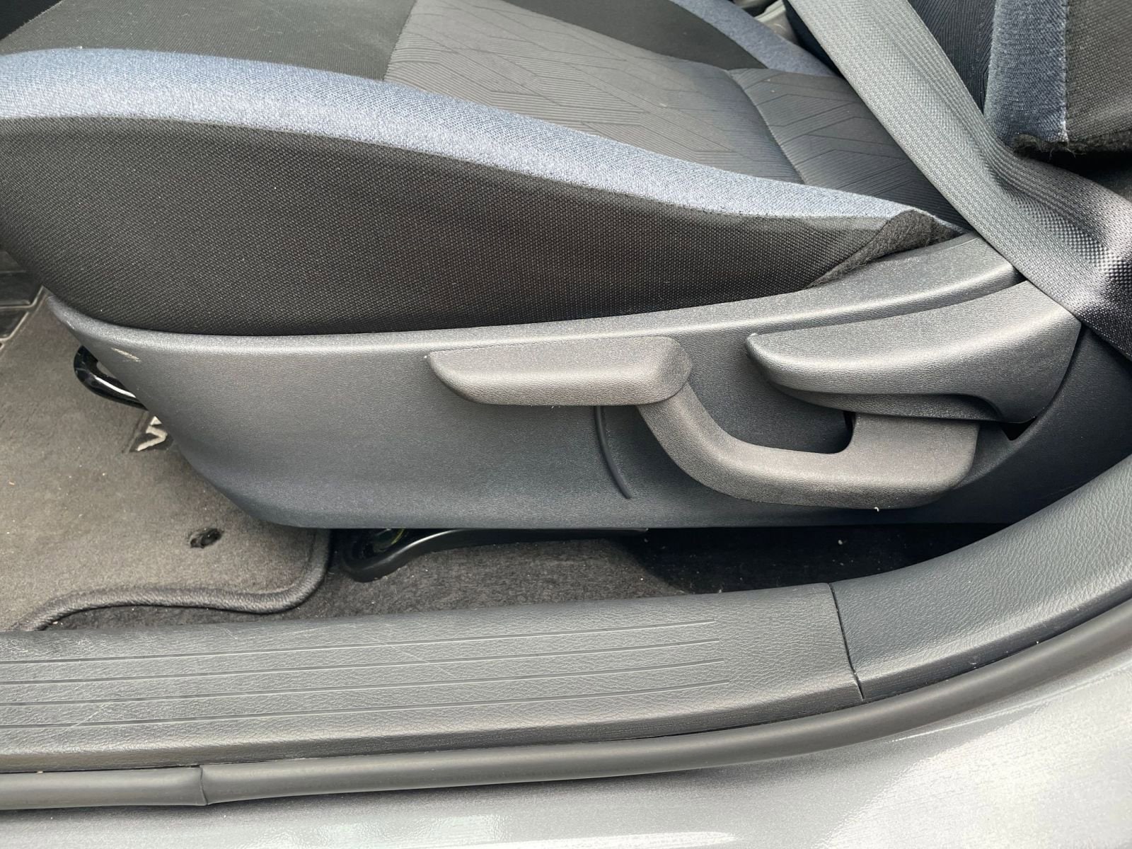 Thumbnail: 2025 Nissan Versa - 23