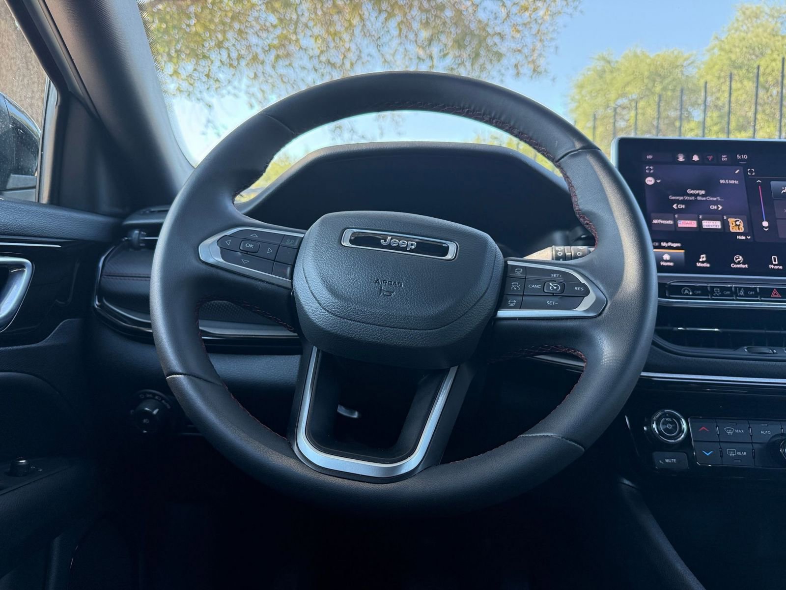 Thumbnail: 2025 Jeep Compass - 28