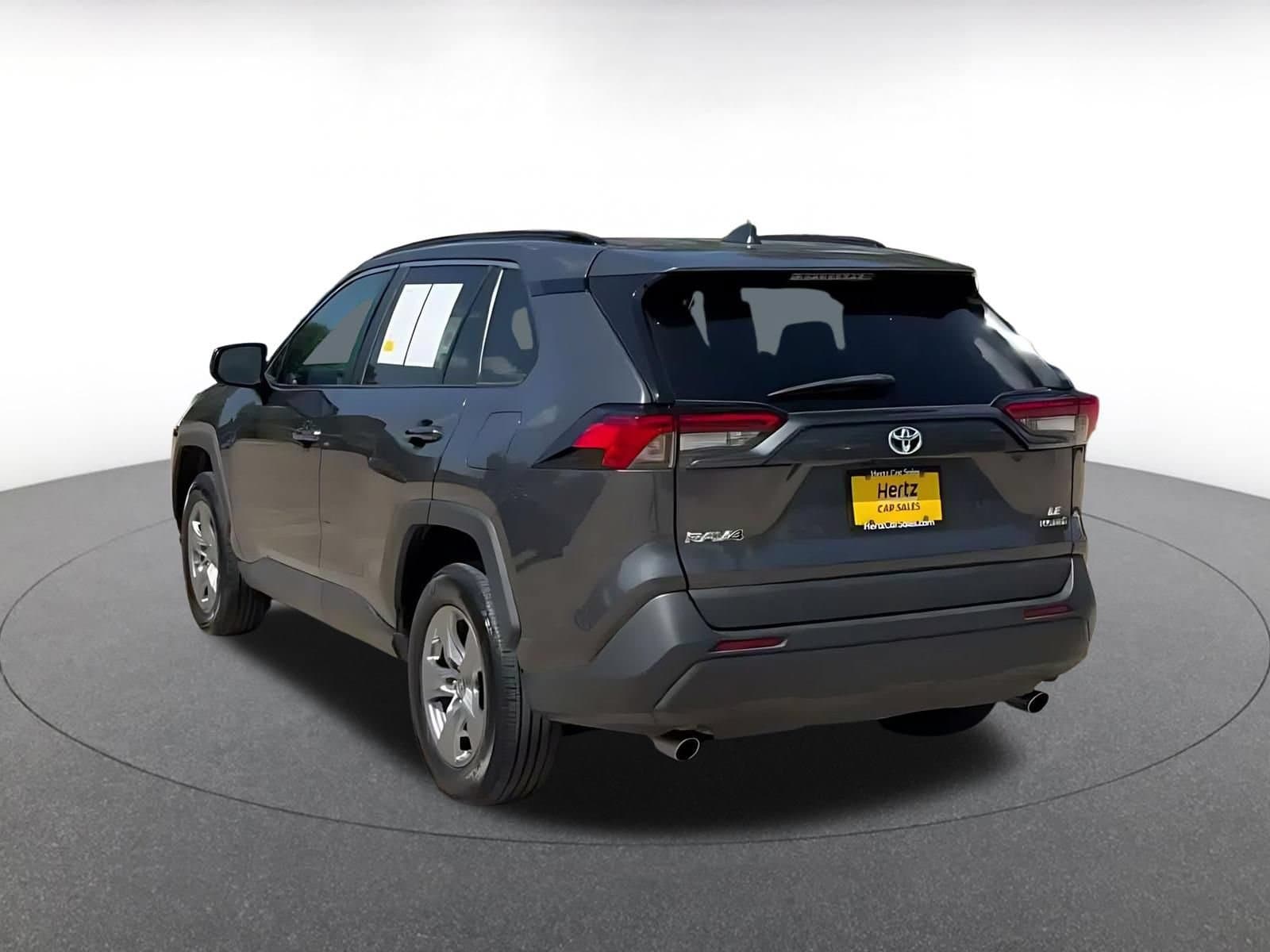 Thumbnail: 2024 Toyota RAV4 - 10