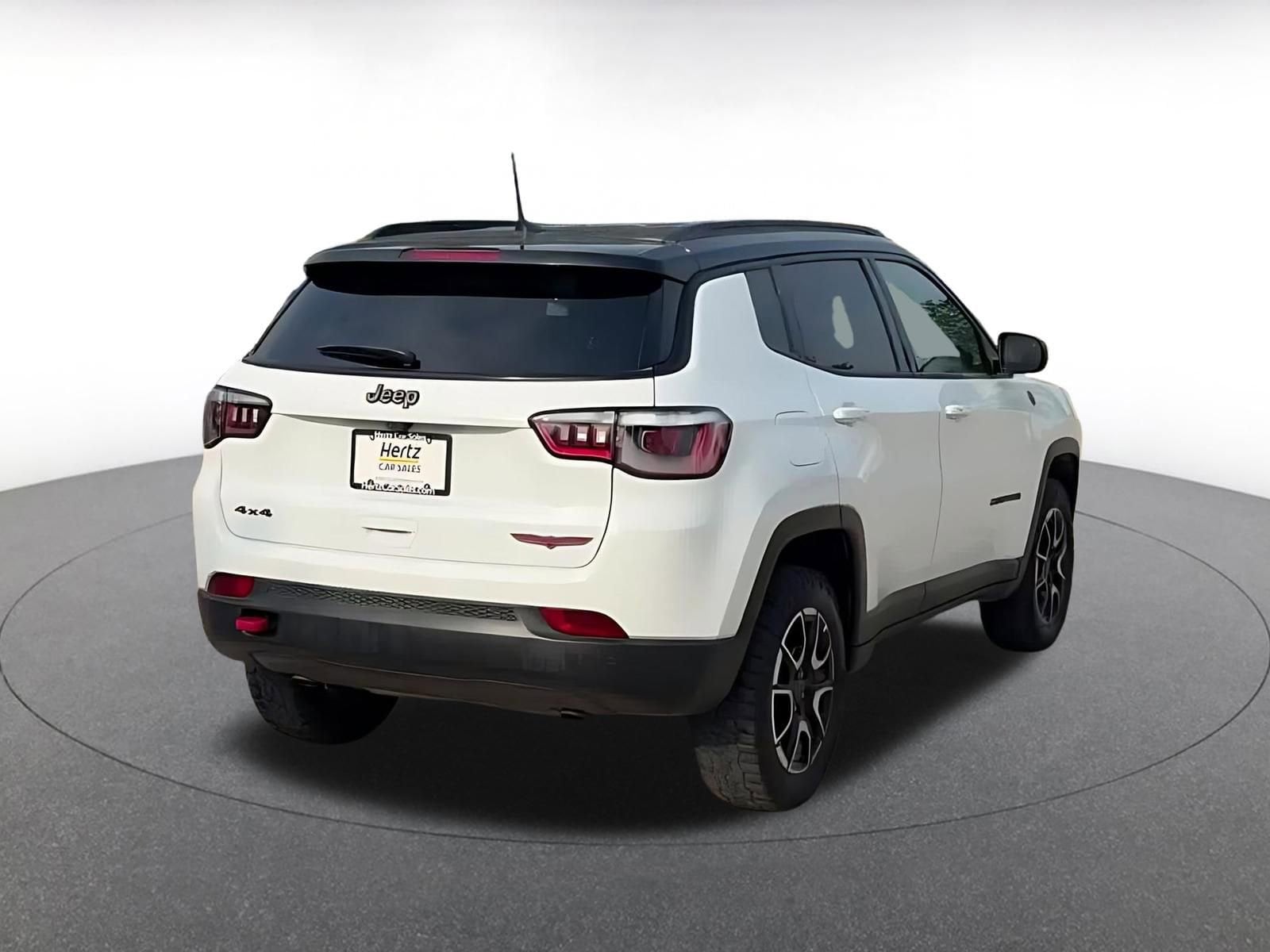 Thumbnail: 2025 Jeep Compass - 15