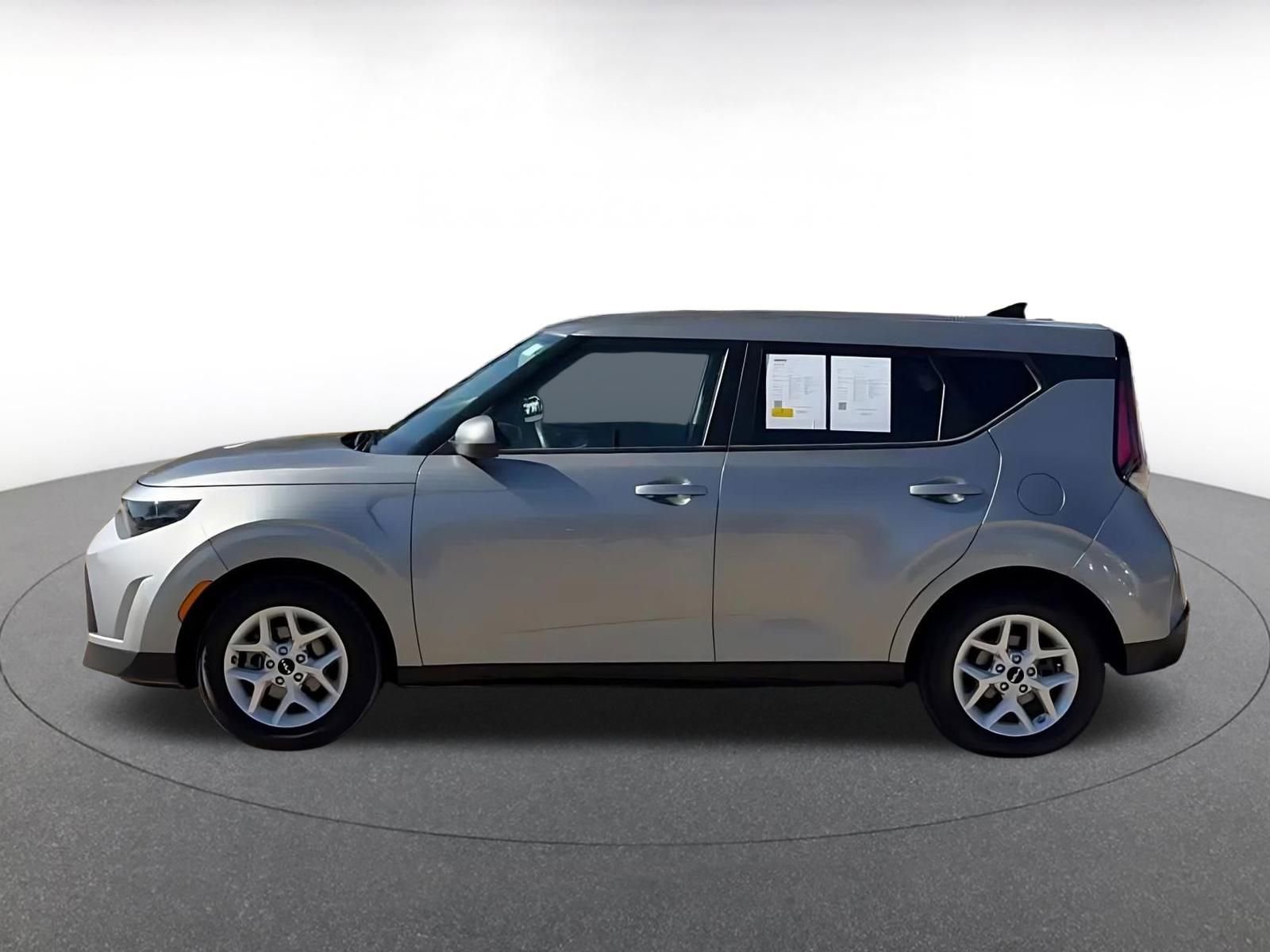 Thumbnail: 2025 Kia Soul - 9