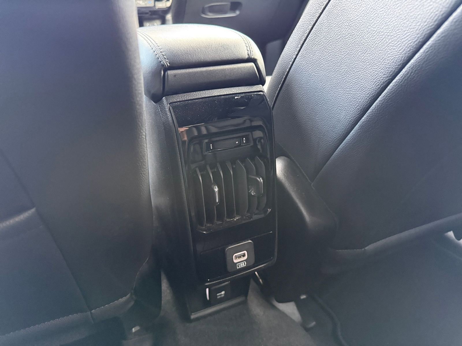 Thumbnail: 2025 Jeep Compass - 23