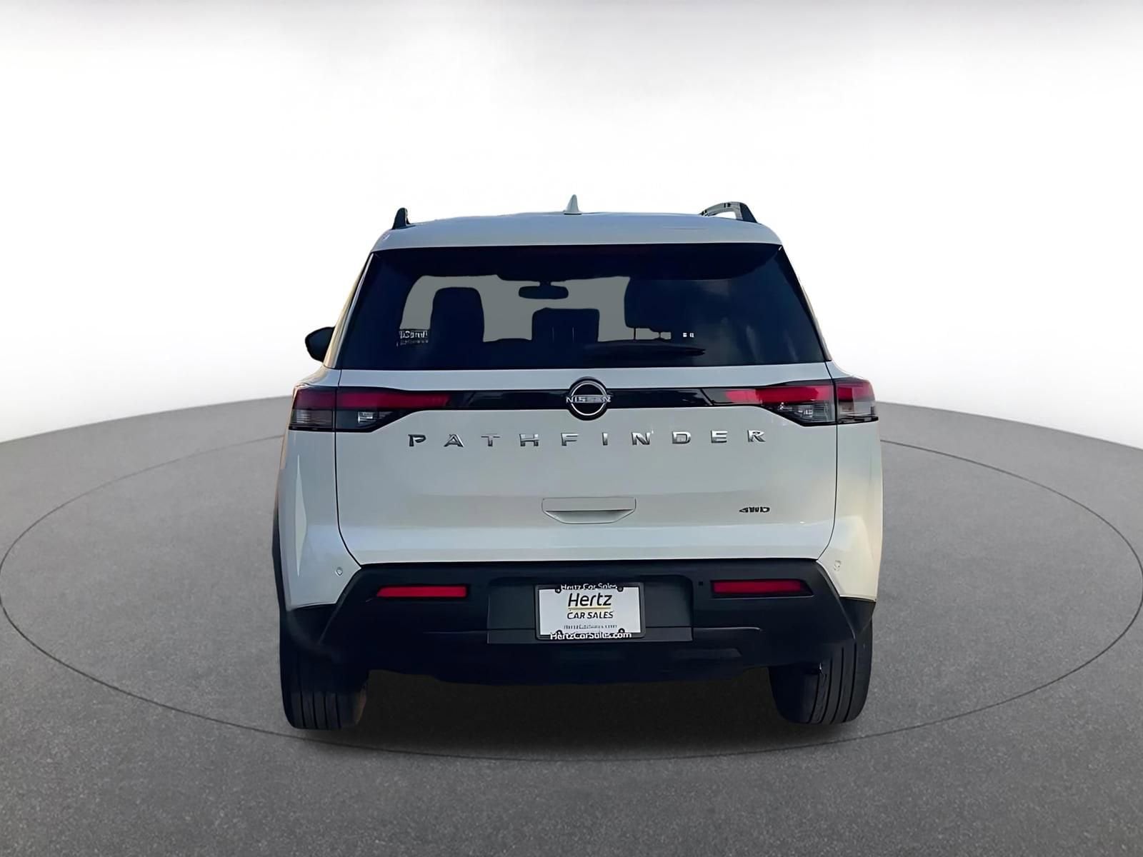 Thumbnail: 2025 Nissan Pathfinder - 11