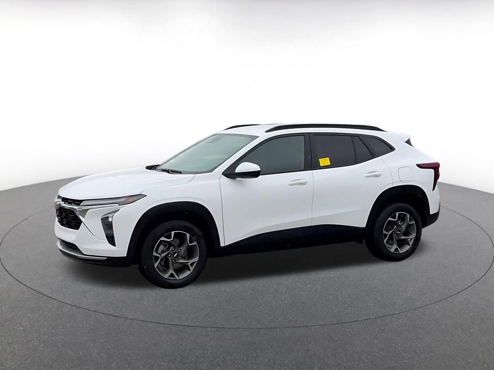 Thumbnail: 2025 Chevrolet Trax - 8