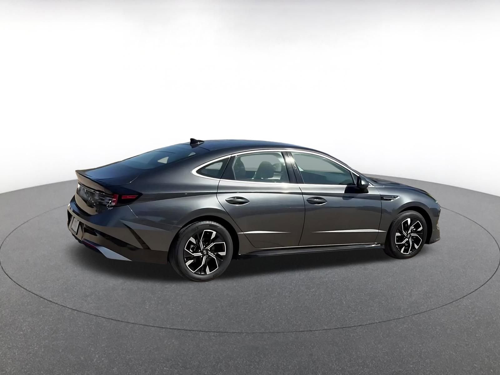 Thumbnail: 2025 Hyundai Sonata - 15