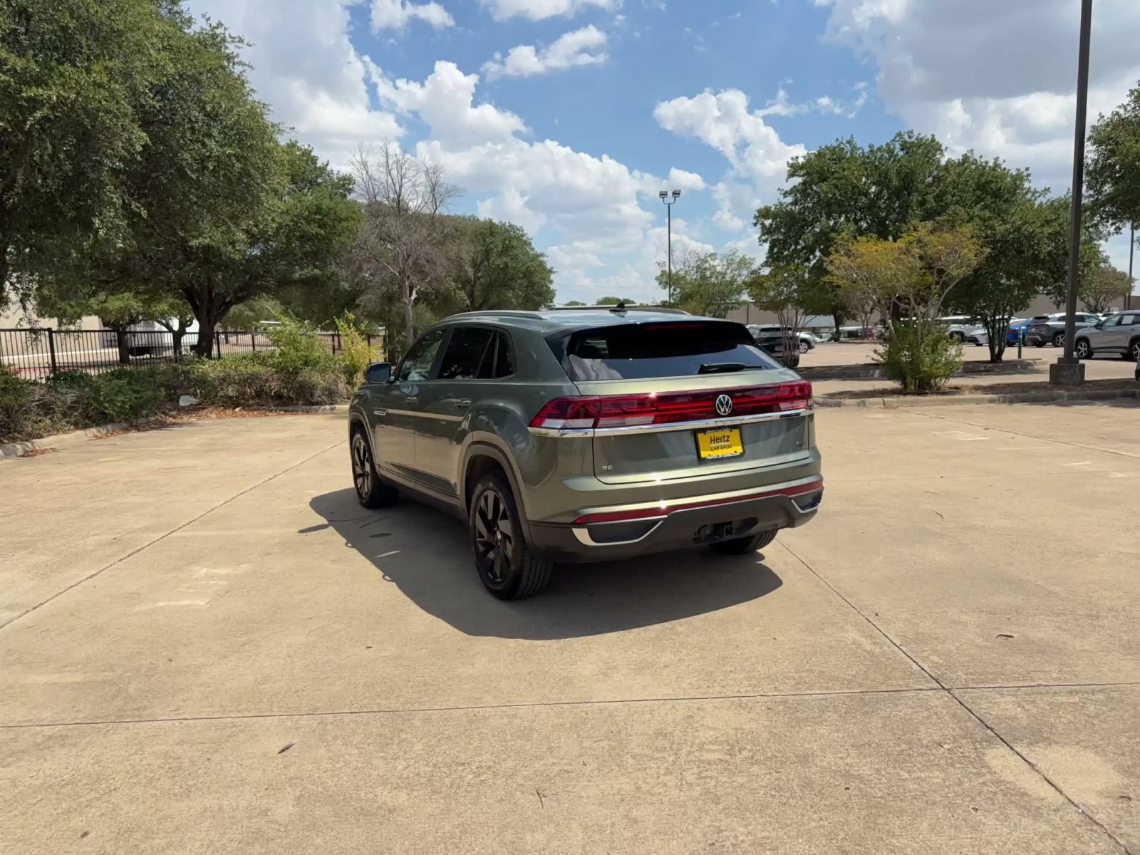 Thumbnail: 2026 Volkswagen Atlas - 9