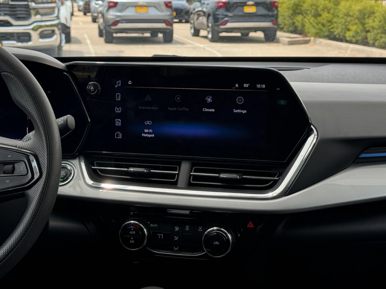 Thumbnail: 2025 Chevrolet Trax - 17