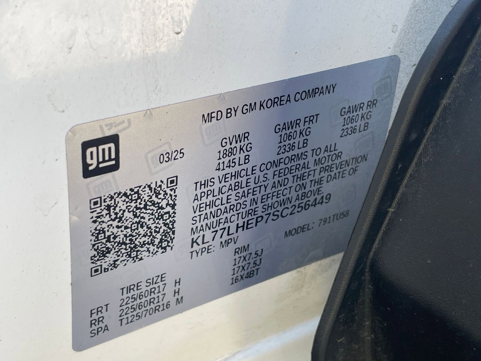 Thumbnail: 2025 Chevrolet Trax - 32