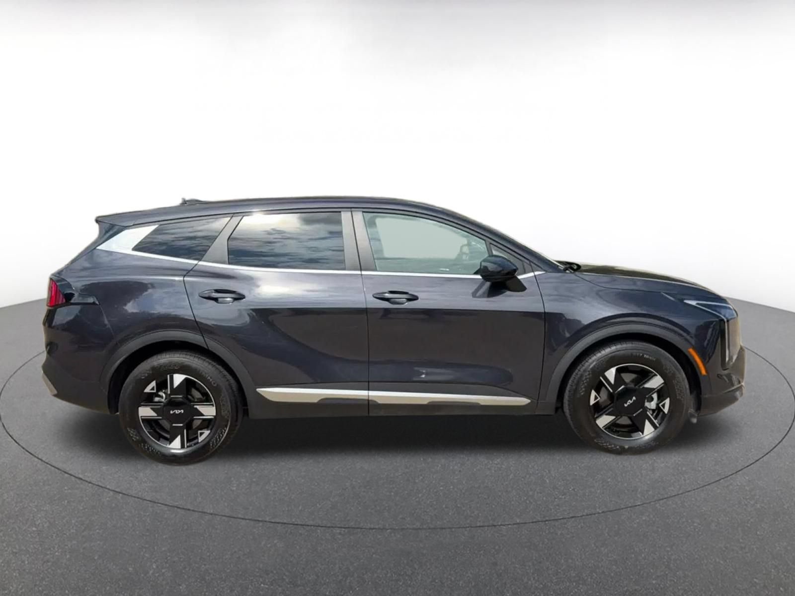 Thumbnail: 2026 Kia Sportage - 15