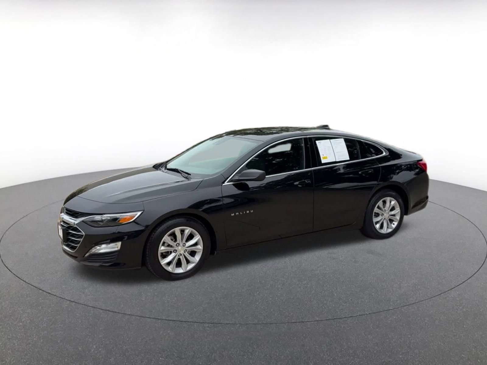 Thumbnail: 2024 Chevrolet Malibu - 8