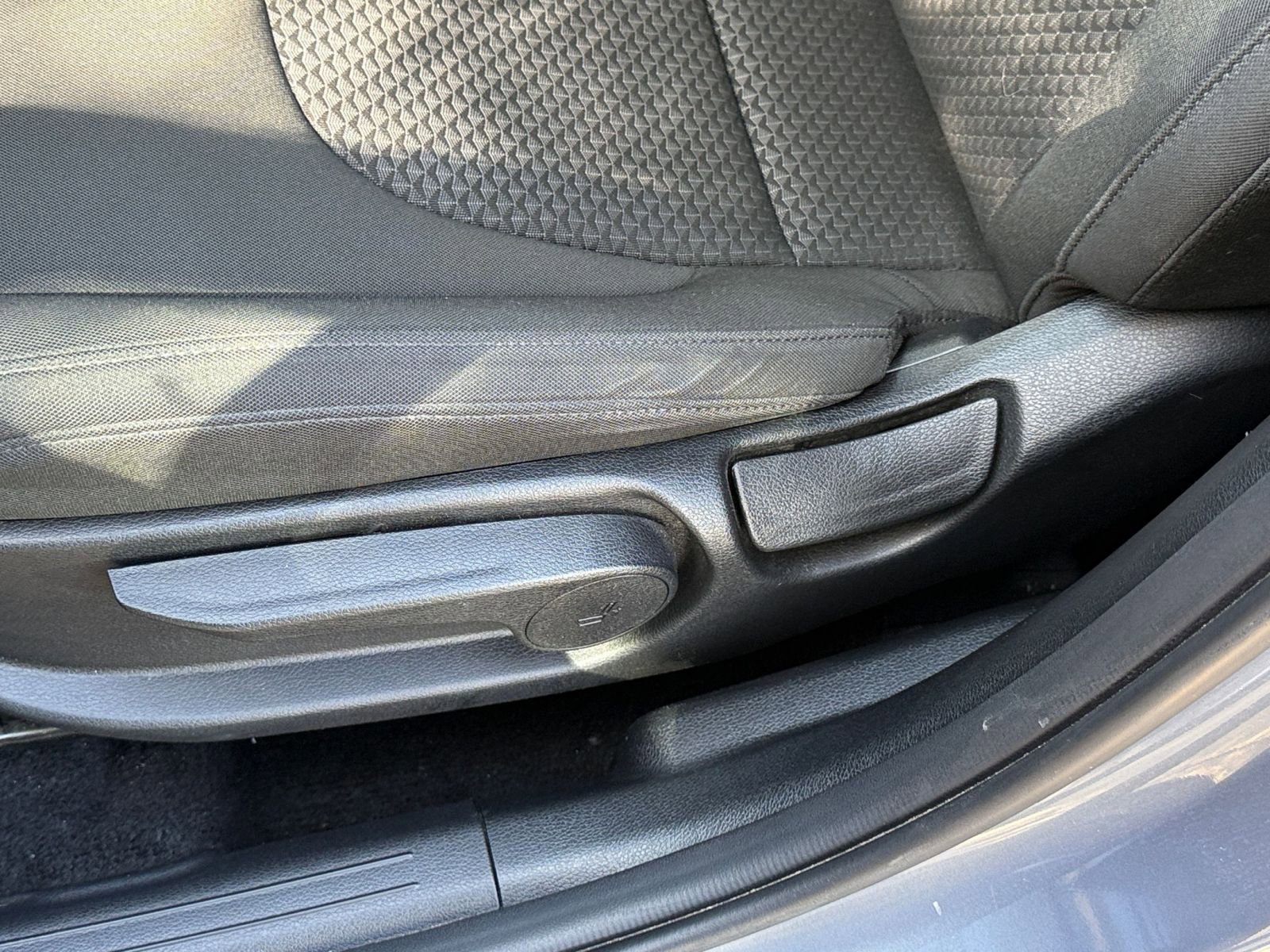 Thumbnail: 2025 Kia Sportage - 22