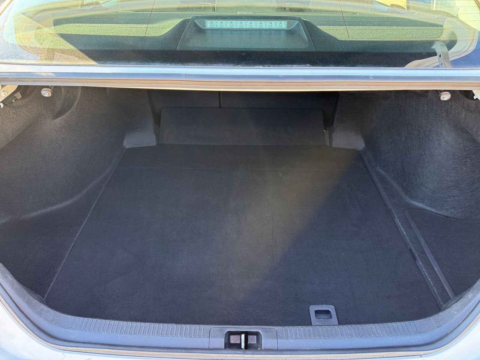 Thumbnail: 2025 Toyota Camry - 31