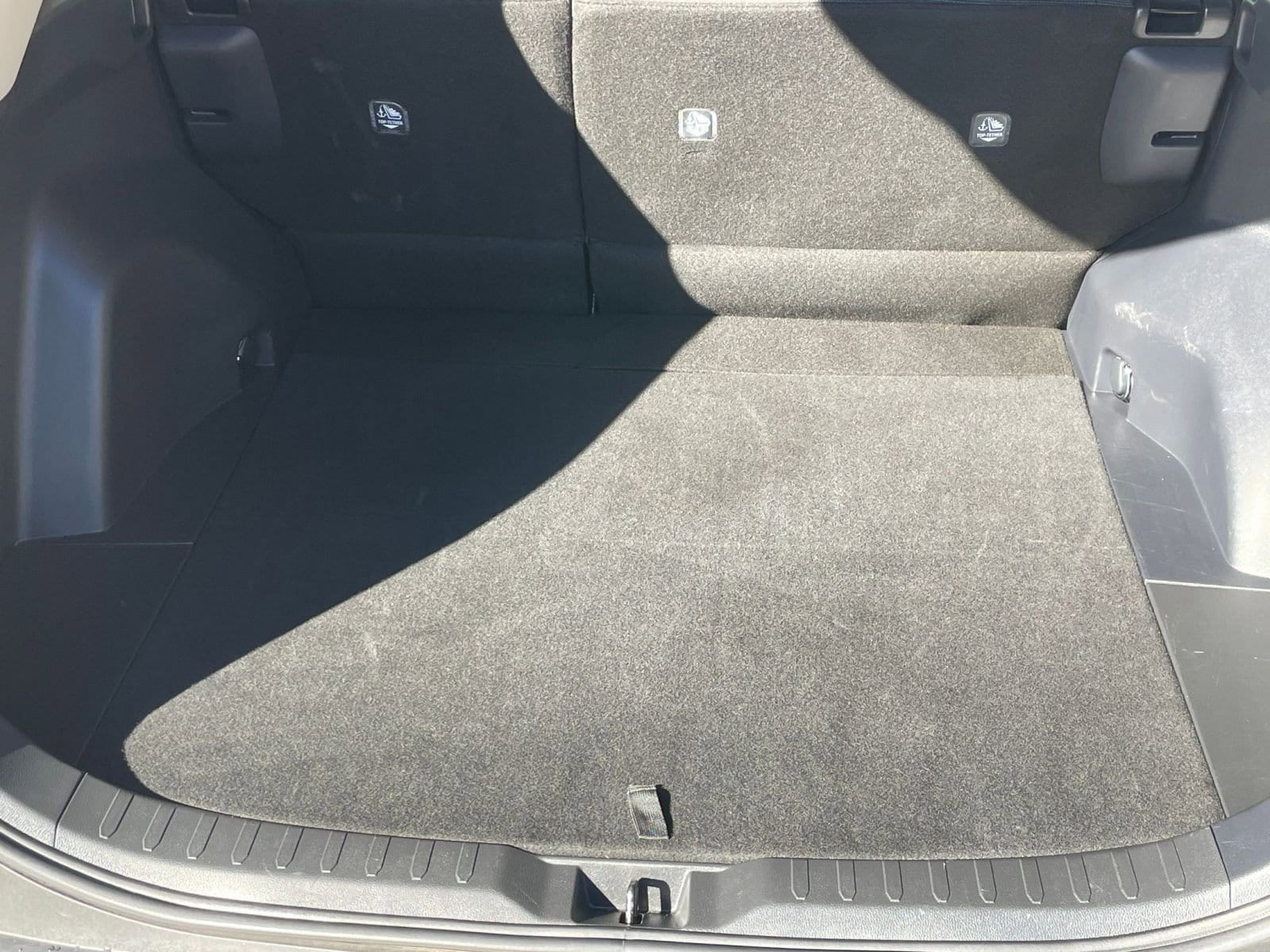 Thumbnail: 2025 Toyota RAV4 - 31