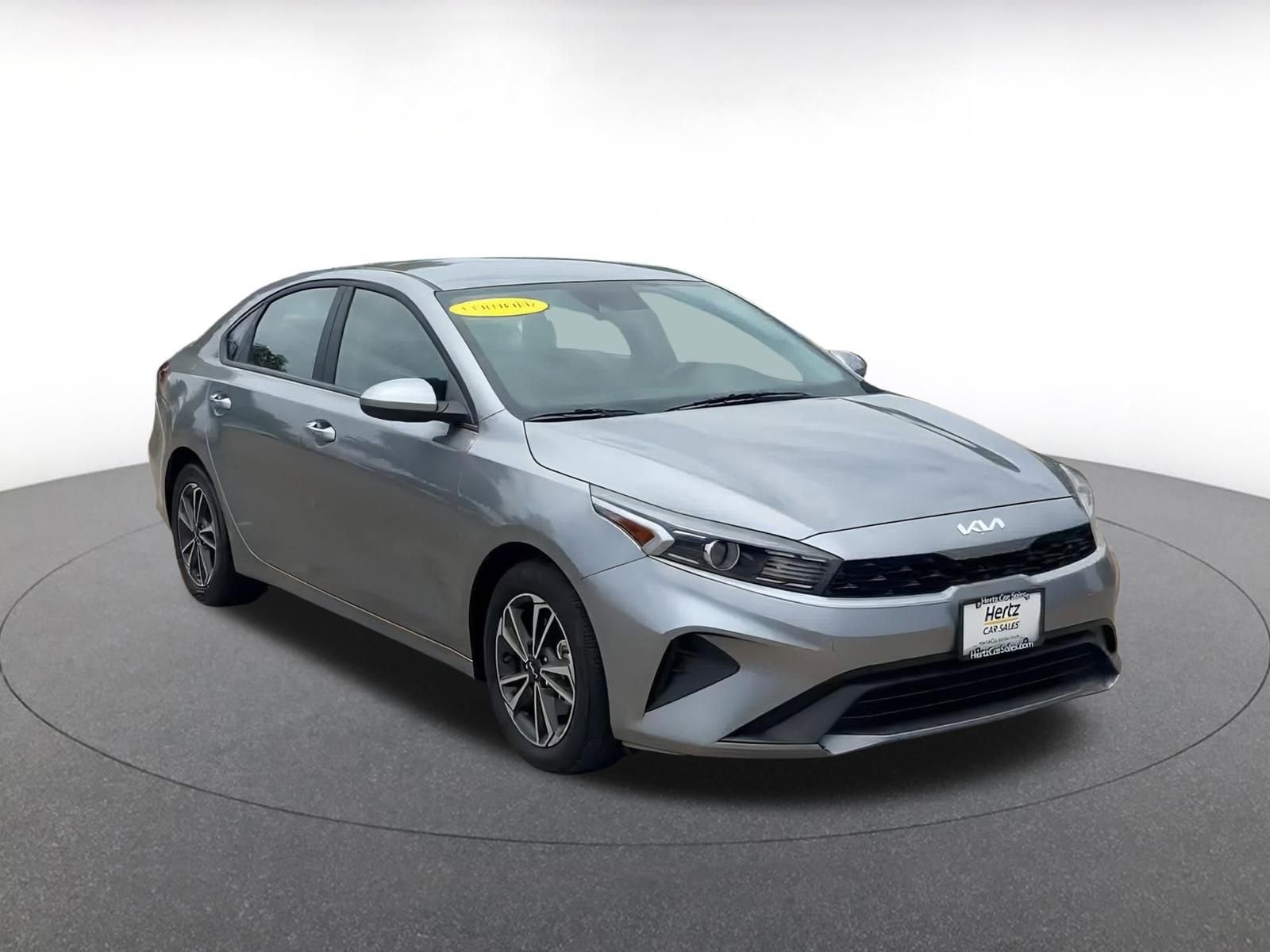 2024 Kia Forte LXS 3