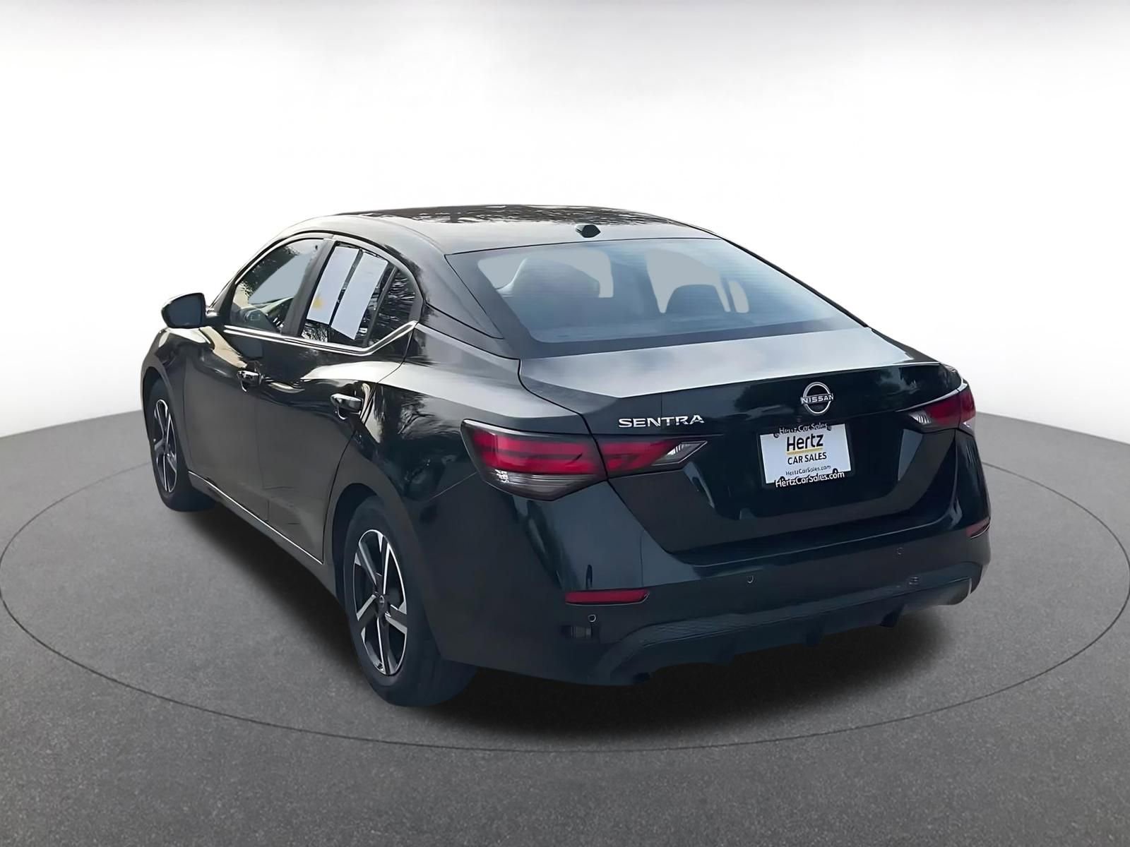 Thumbnail: 2025 Nissan Sentra - 11