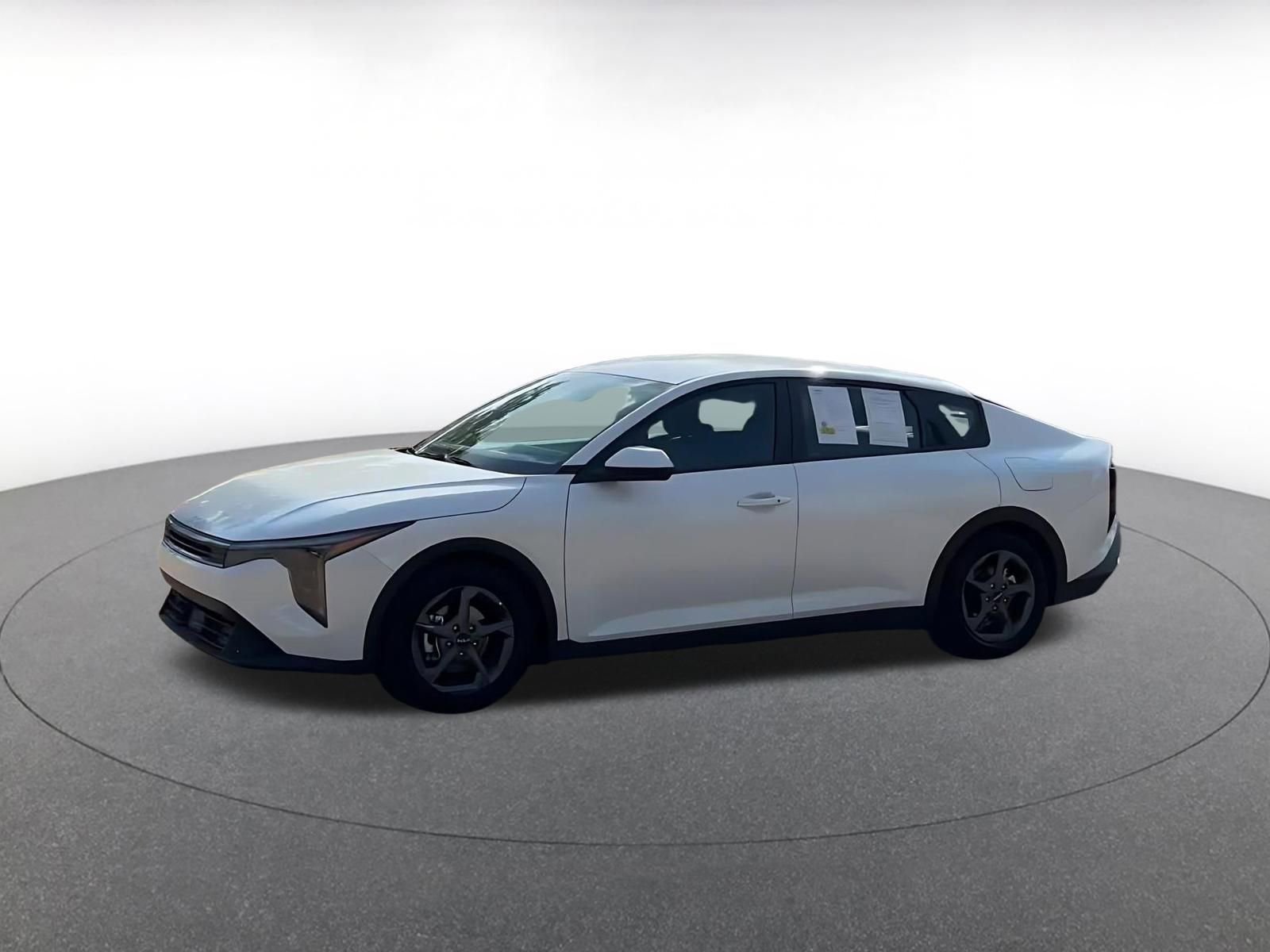 Thumbnail: 2025 Kia K4 - 8