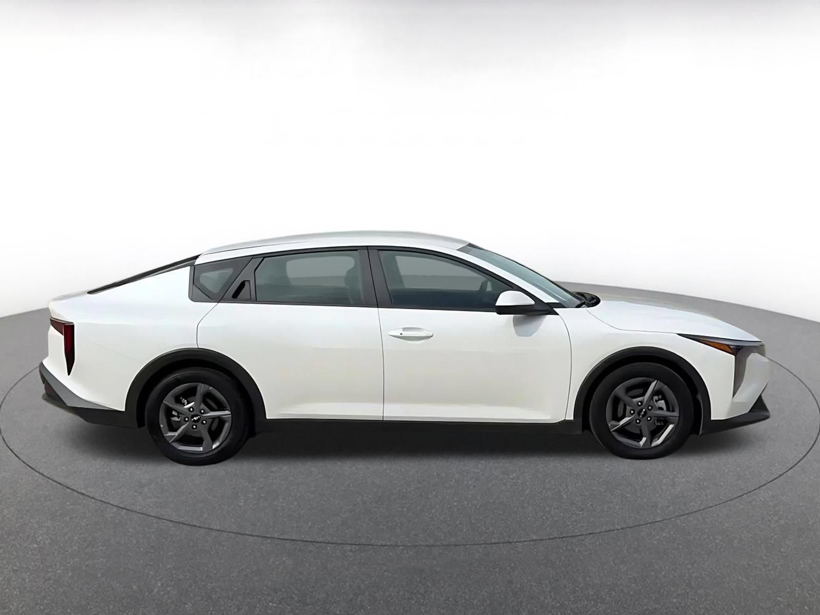 Thumbnail: 2025 Kia K4 - 16