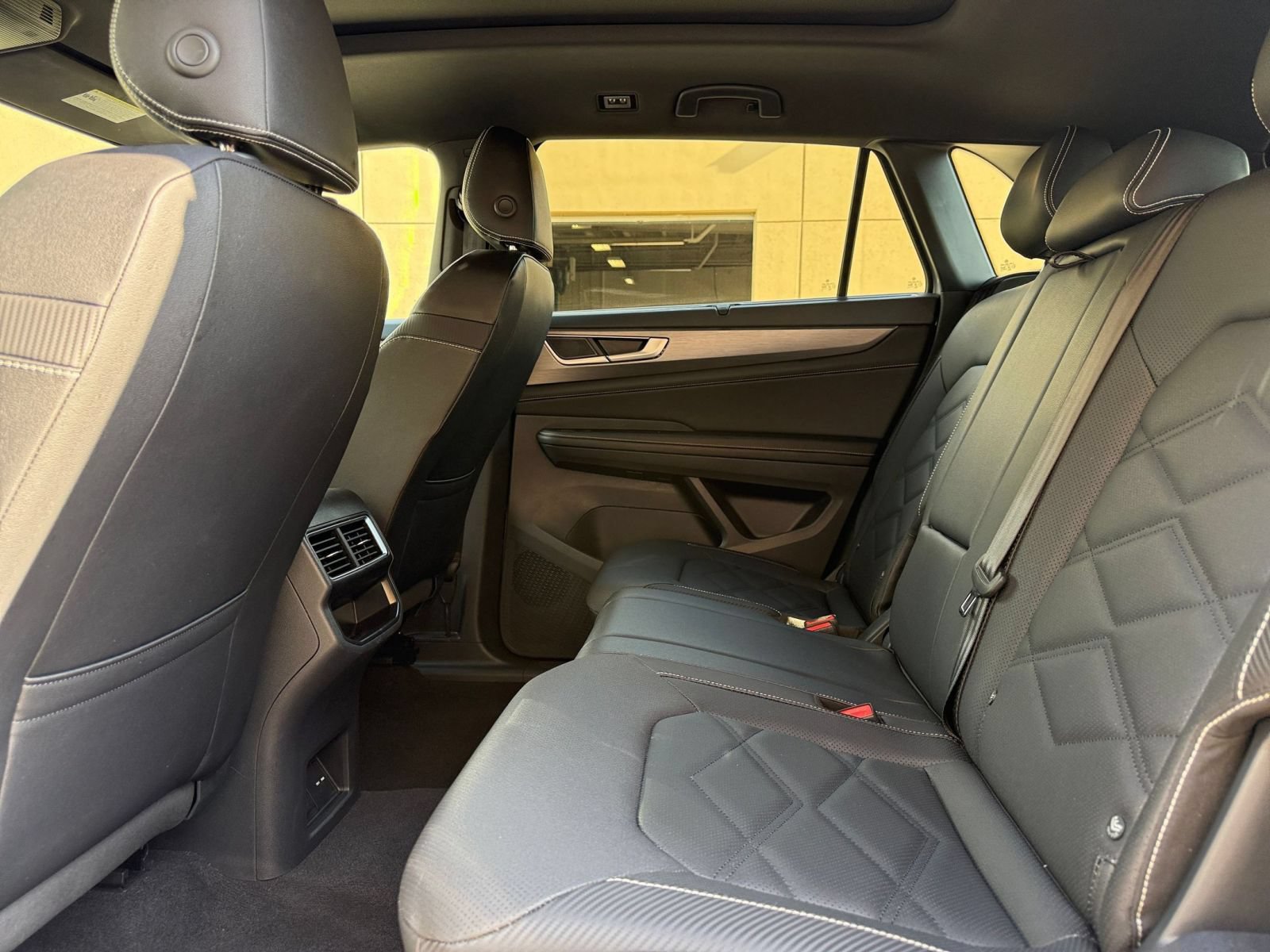 Thumbnail: 2026 Volkswagen Atlas - 27