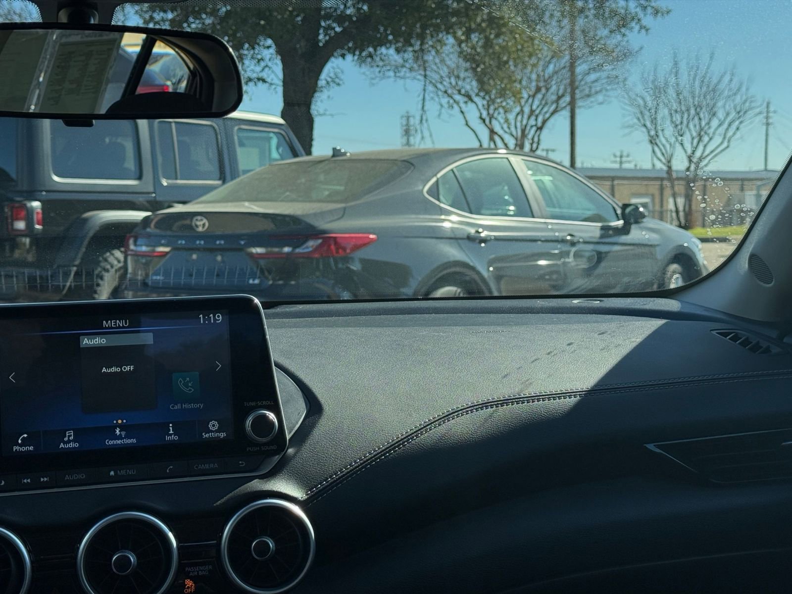 Thumbnail: 2025 Nissan Sentra - 35