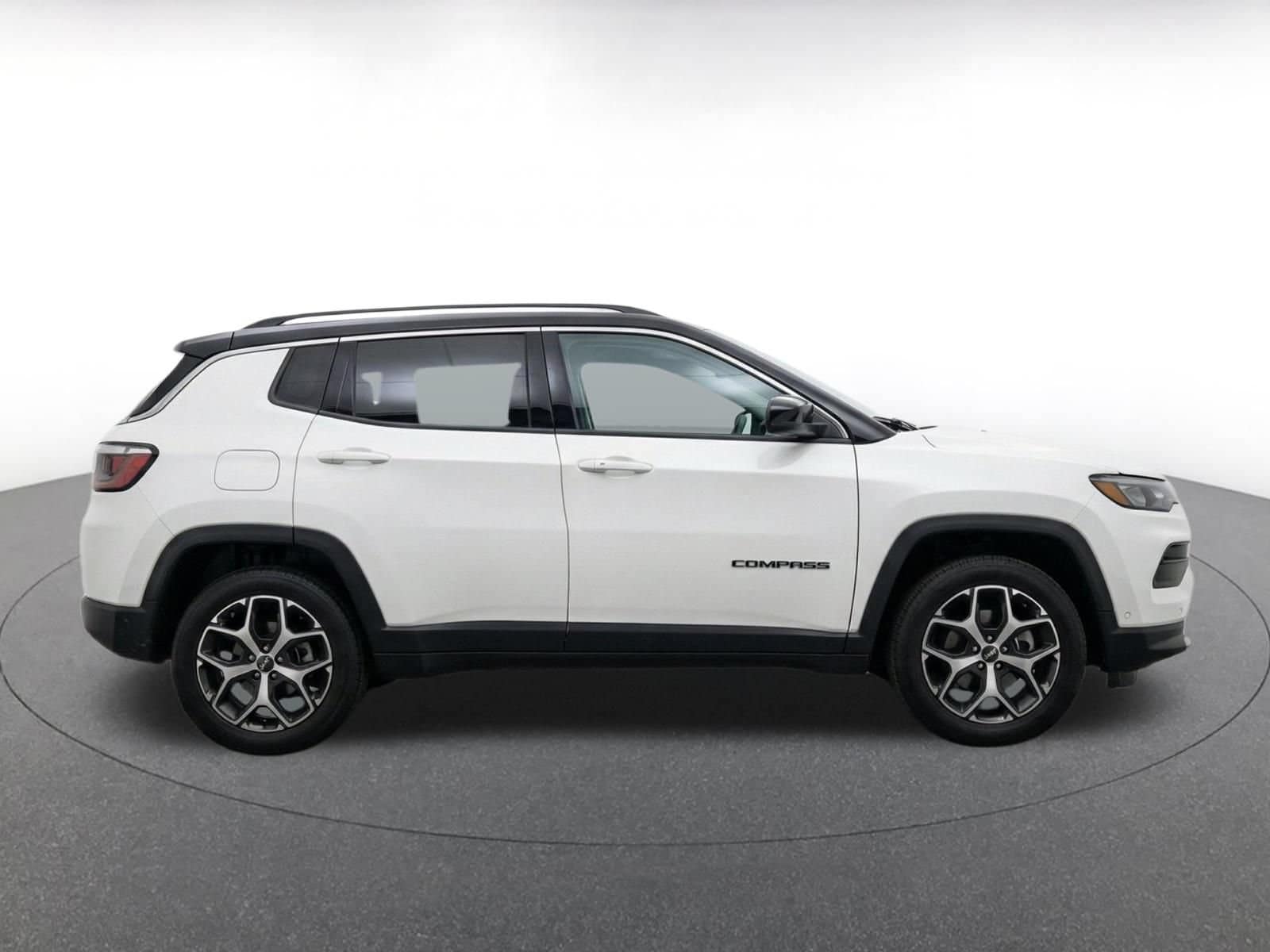 Thumbnail: 2025 Jeep Compass - 10