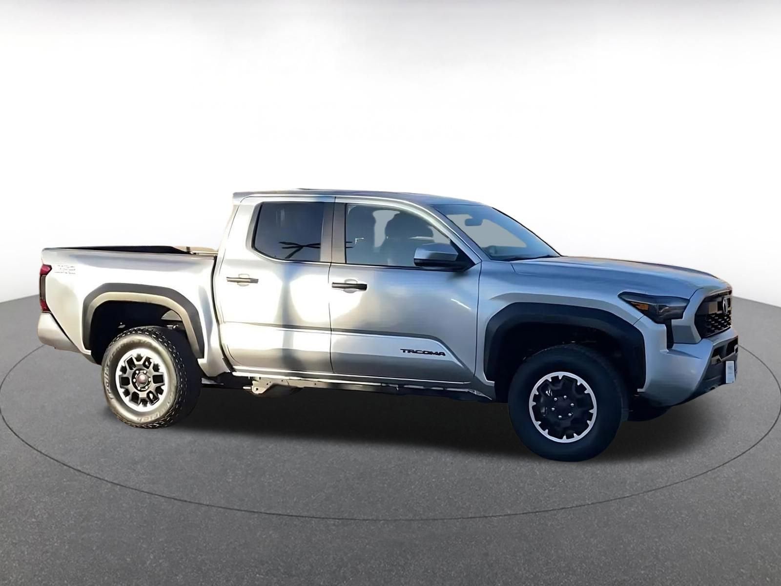 Thumbnail: 2025 Toyota Tacoma - 16