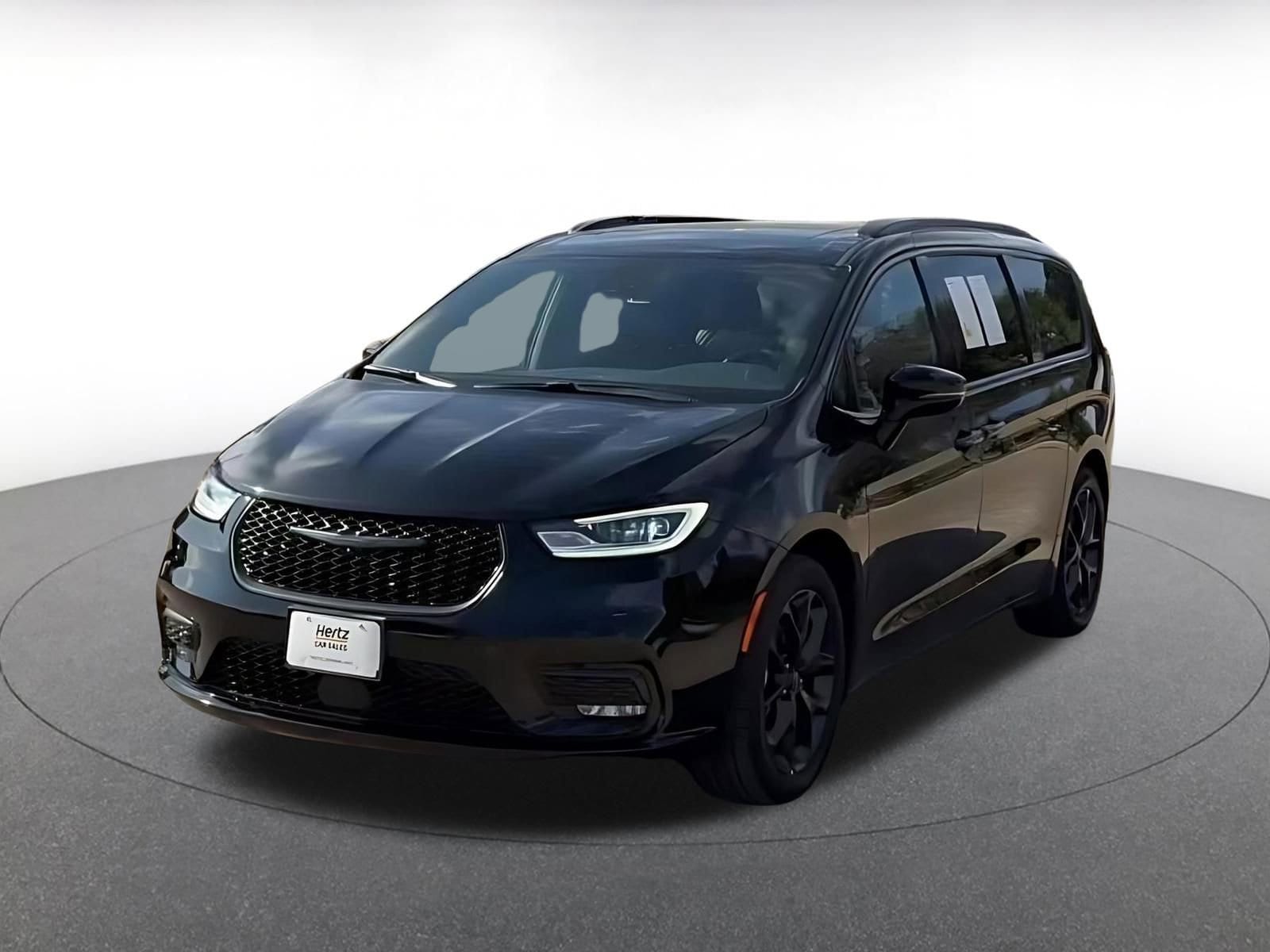 Thumbnail: 2025 Chrysler Pacifica - 7