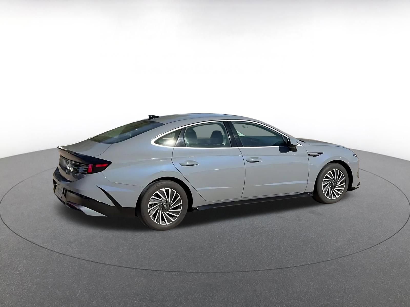 Thumbnail: 2025 Hyundai Sonata - 15