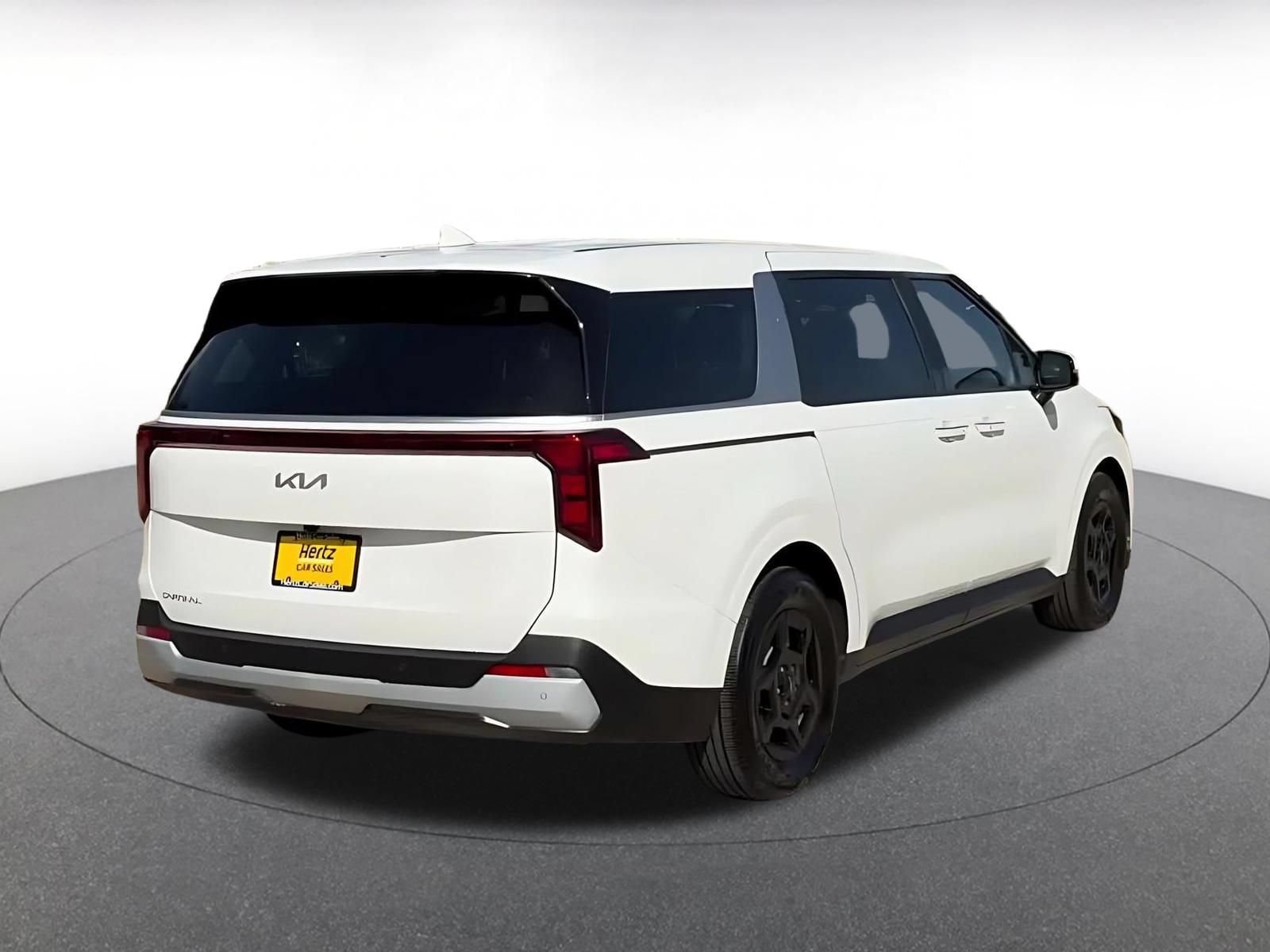 Thumbnail: 2026 Kia Carnival - 14