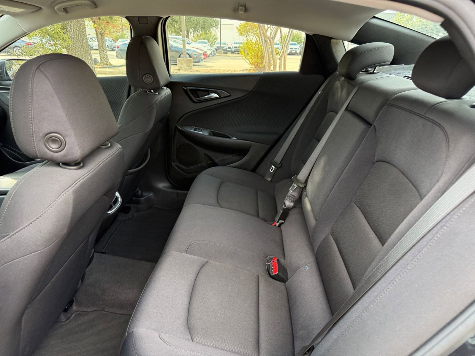 Thumbnail: 2023 Chevrolet Malibu - 25