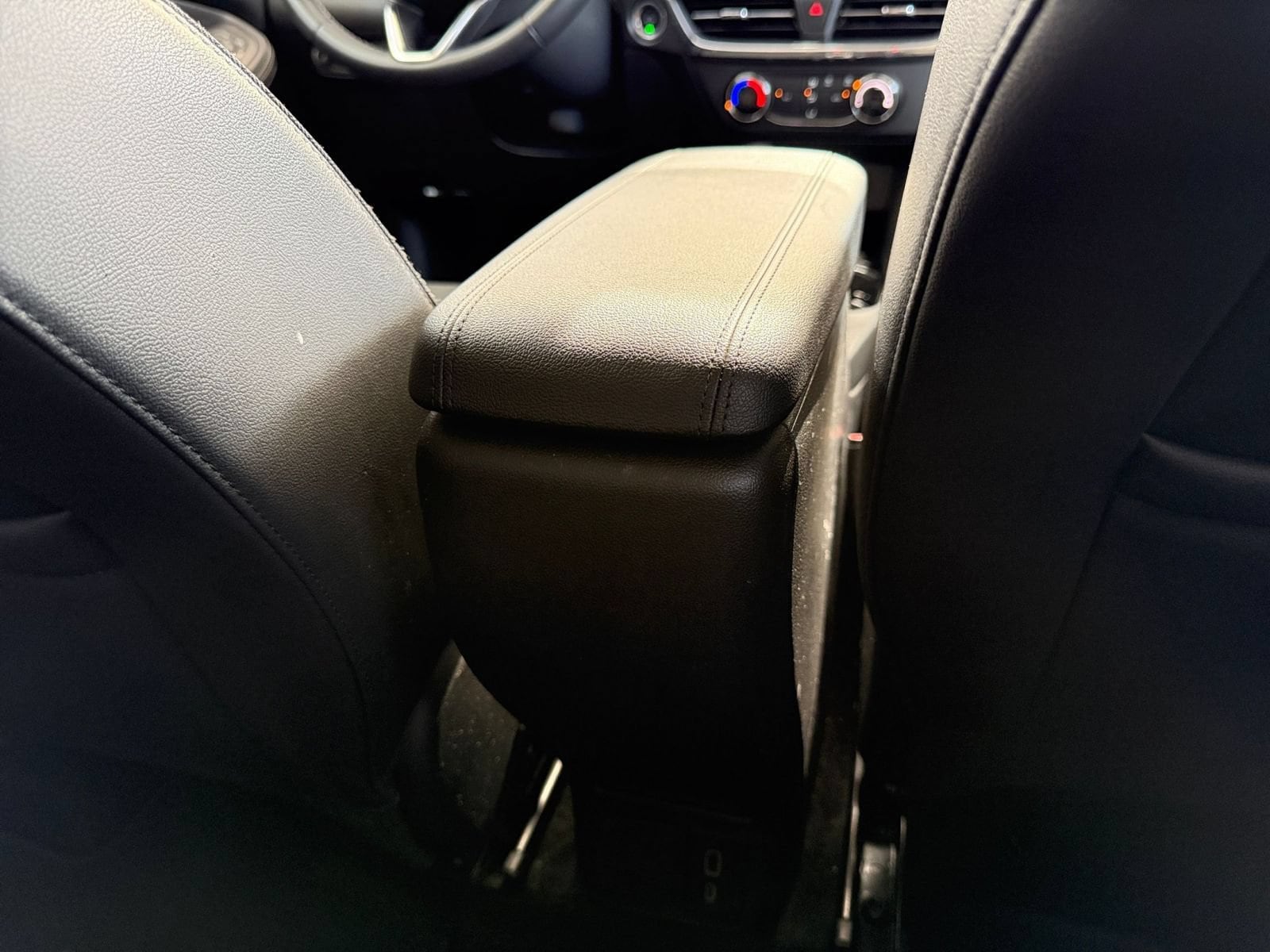 Thumbnail: 2025 Buick Encore GX - 23
