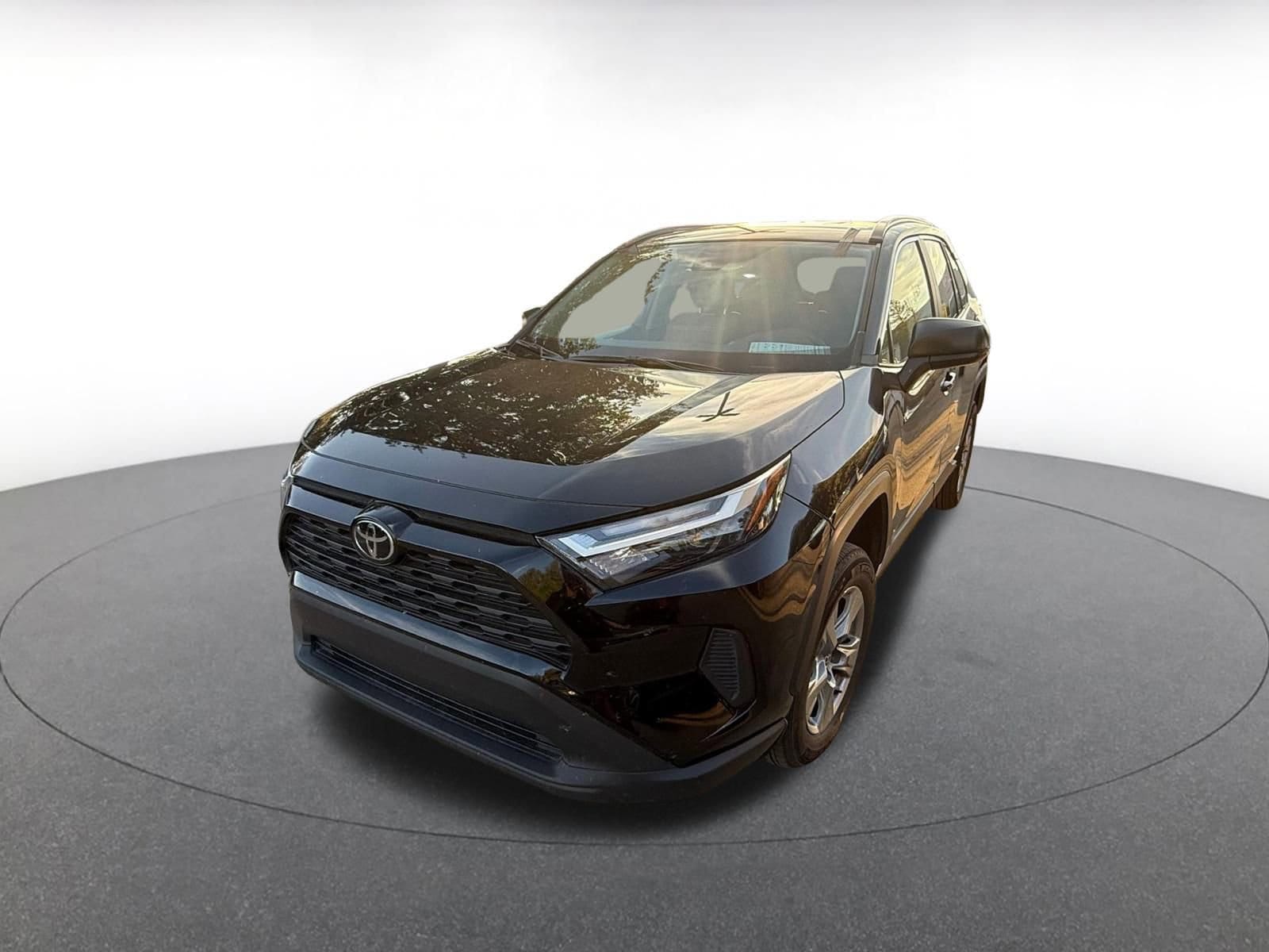 Thumbnail: 2025 Toyota RAV4 - 2