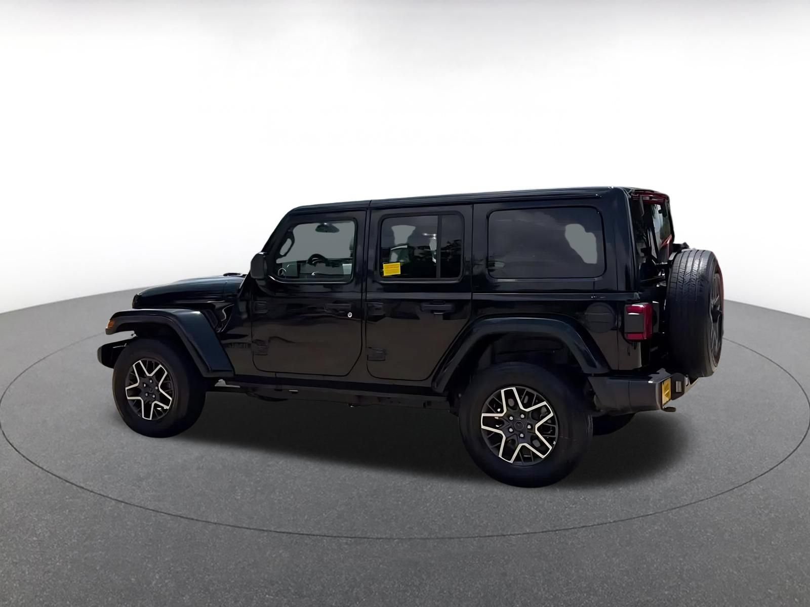 Thumbnail: 2025 Jeep Wrangler - 8