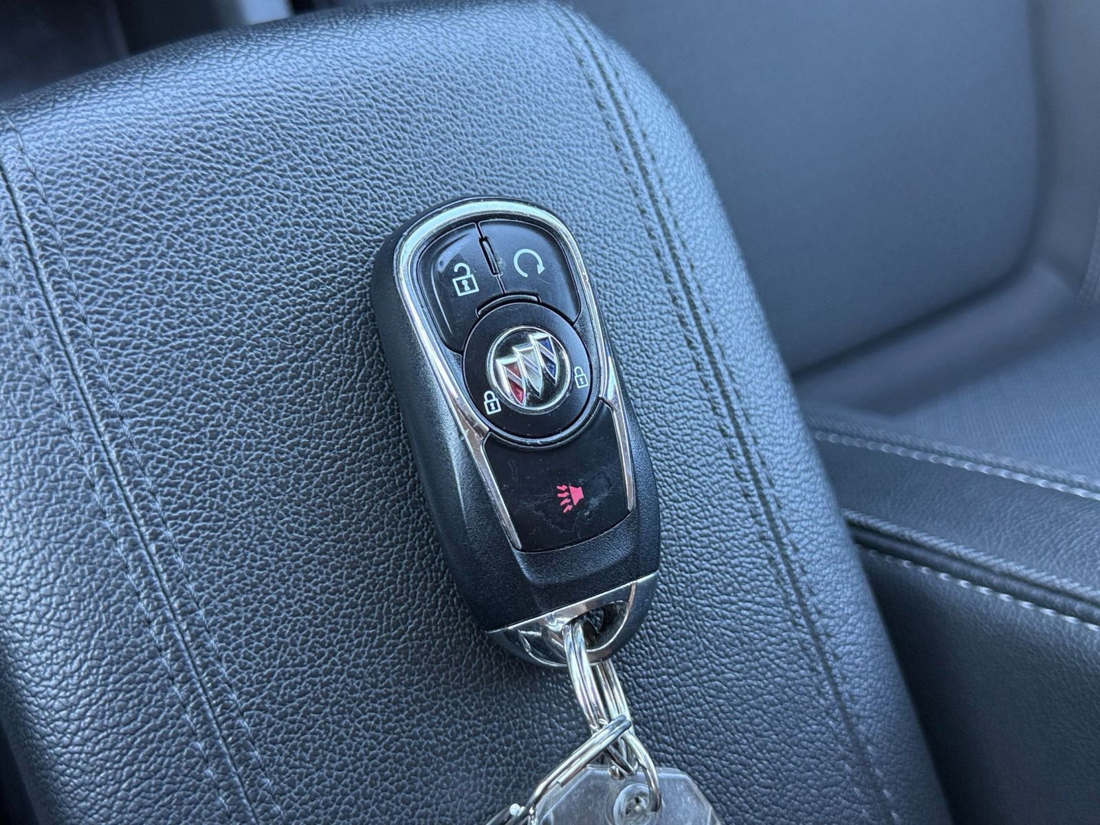 Thumbnail: 2025 Buick Encore GX - 21