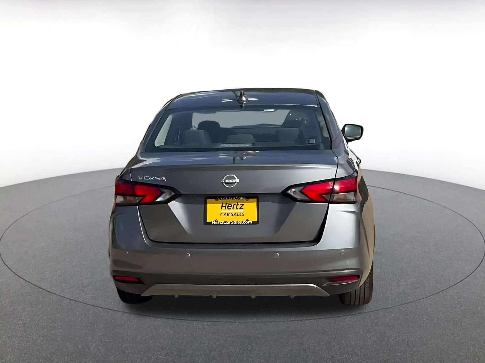 2025 Nissan Versa Sedan SV - Photo 10