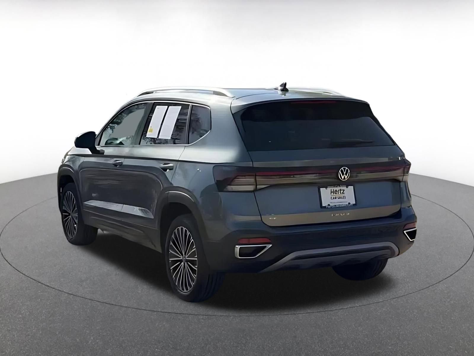 Thumbnail: 2025 Volkswagen Taos - 11