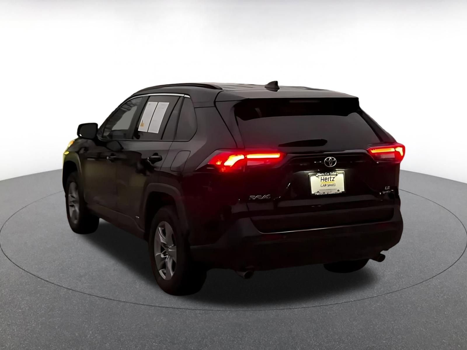 Thumbnail: 2025 Toyota RAV4 - 11