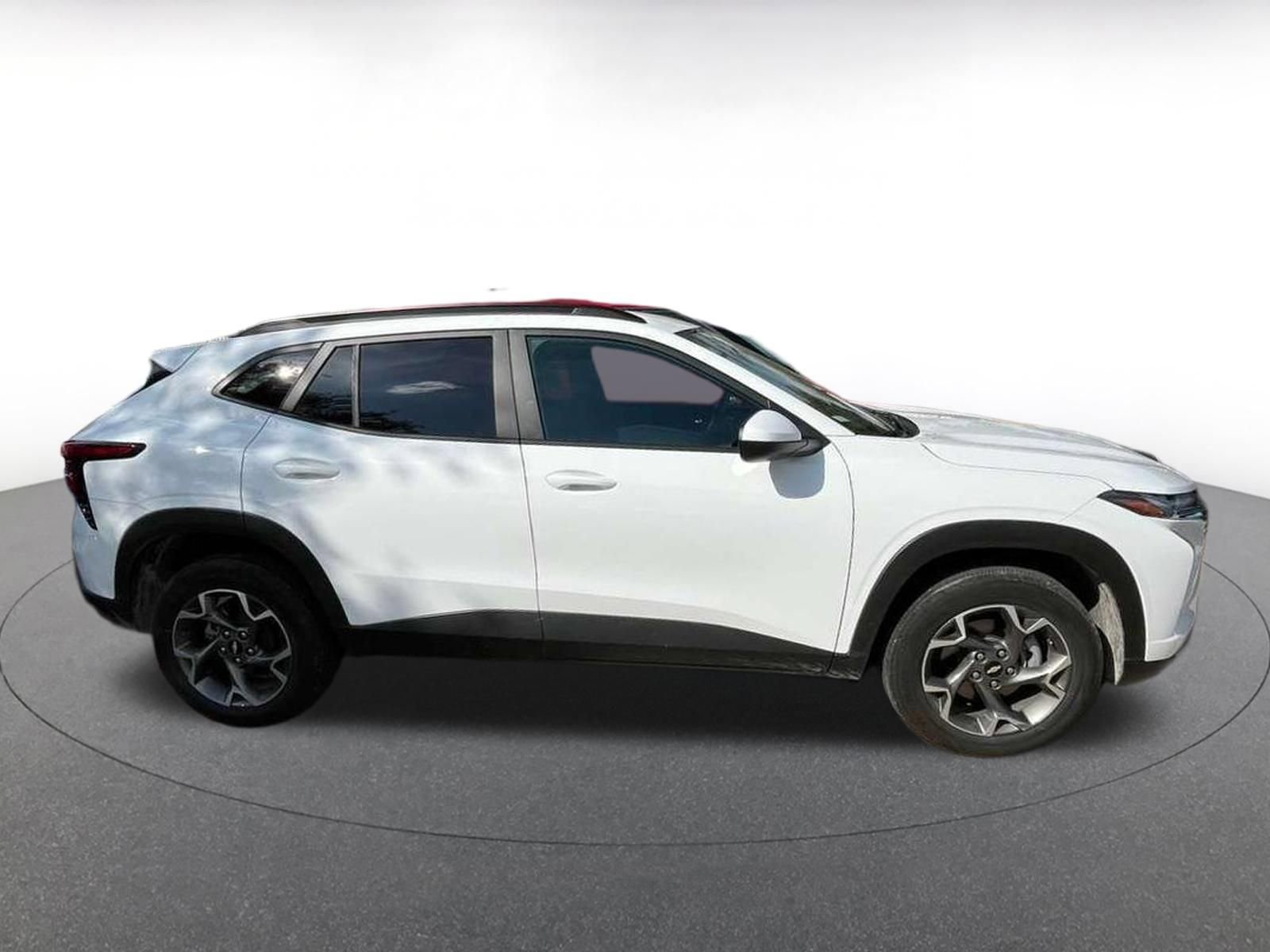 Thumbnail: 2025 Chevrolet Trax - 5