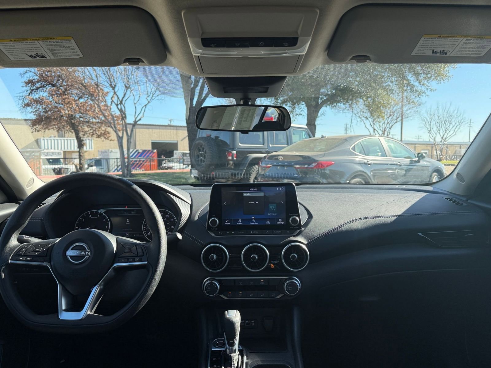 Thumbnail: 2025 Nissan Sentra - 33