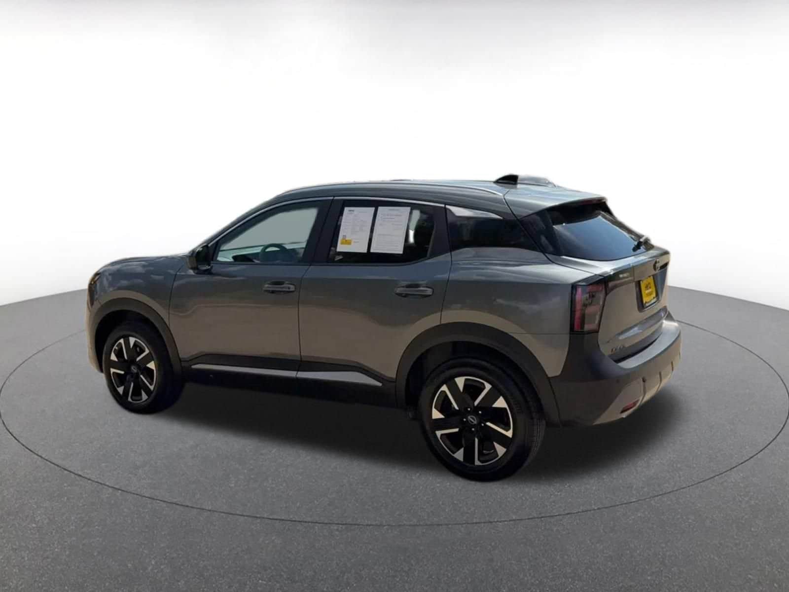 Thumbnail: 2026 Nissan Kicks - 9